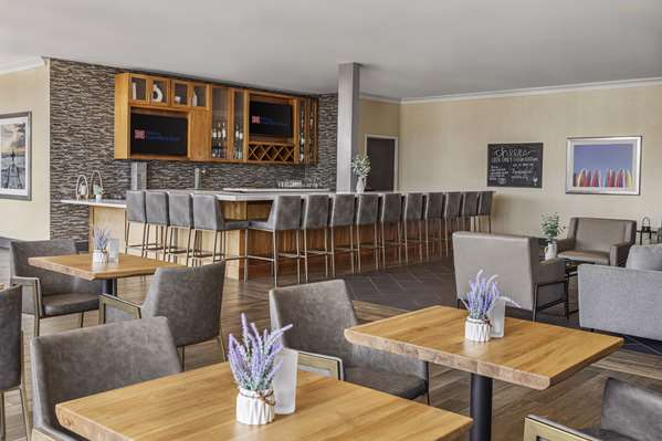 Bar - Hilton Garden Inn Redondo Beach - I-405, Exit 42B