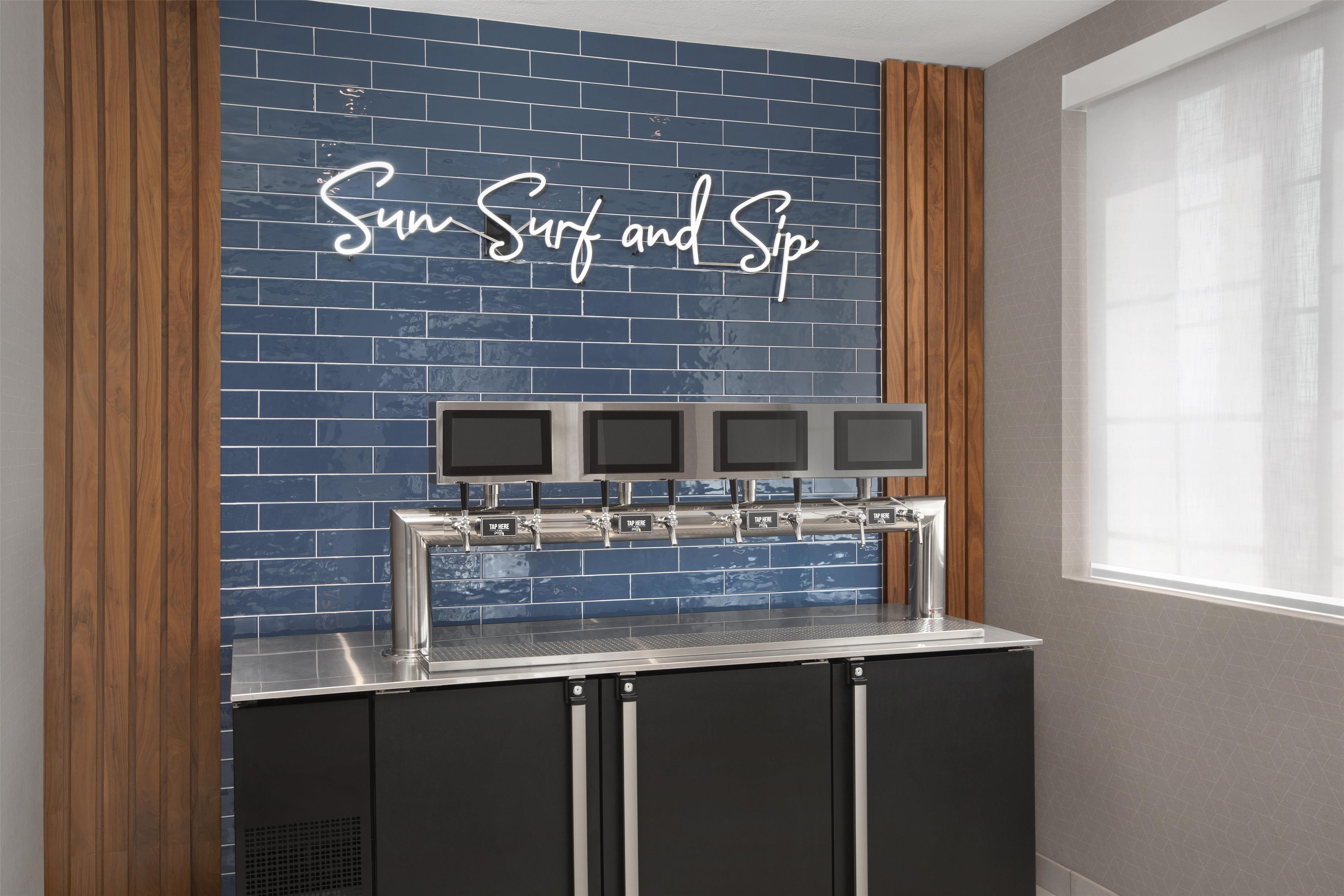 BarLounge | Hampton Inn & Suites San Clemente