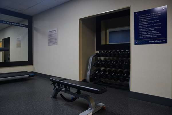 Fitness/ Exercise Room - Hampton Inn & Suites Sherman Oaks - I-405, Exit 64