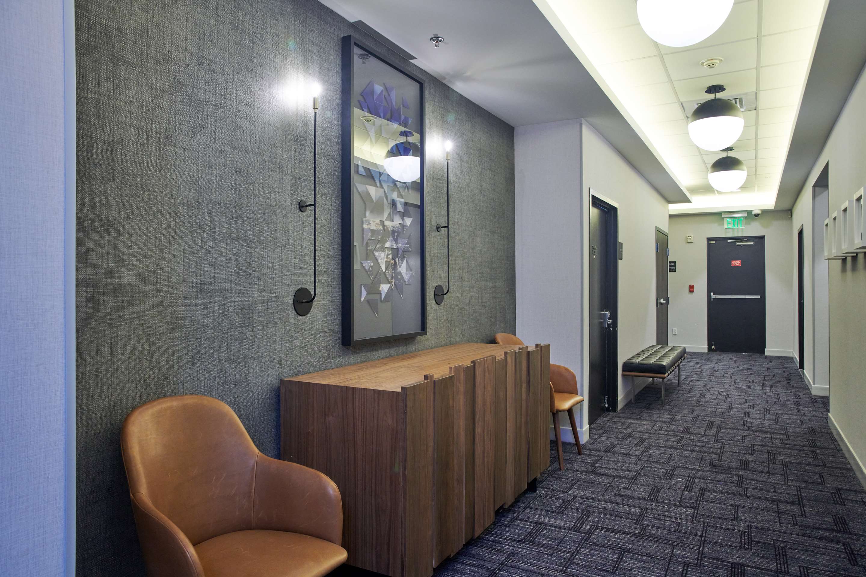 Meeting Room | Hampton Inn & Suites Los Angeles/Sherman Oaks