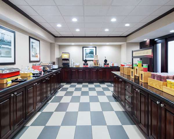 Amenities - Hampton Inn & Suites Southwest Lubbock
