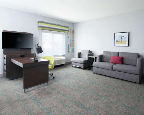  - Hampton Inn & Suites Southwest Lubbock