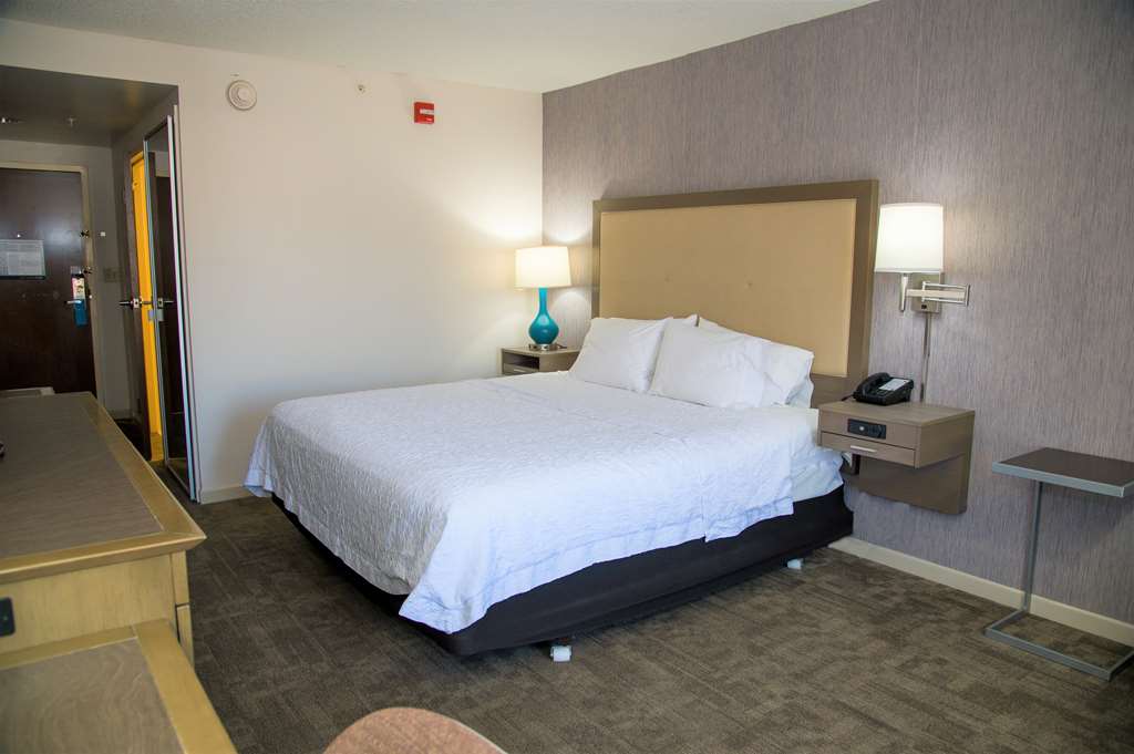 Hampton Inn Lewisburg - Tap to explore photos