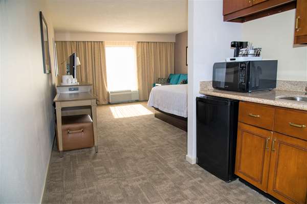  - Hampton Inn Lewisburg