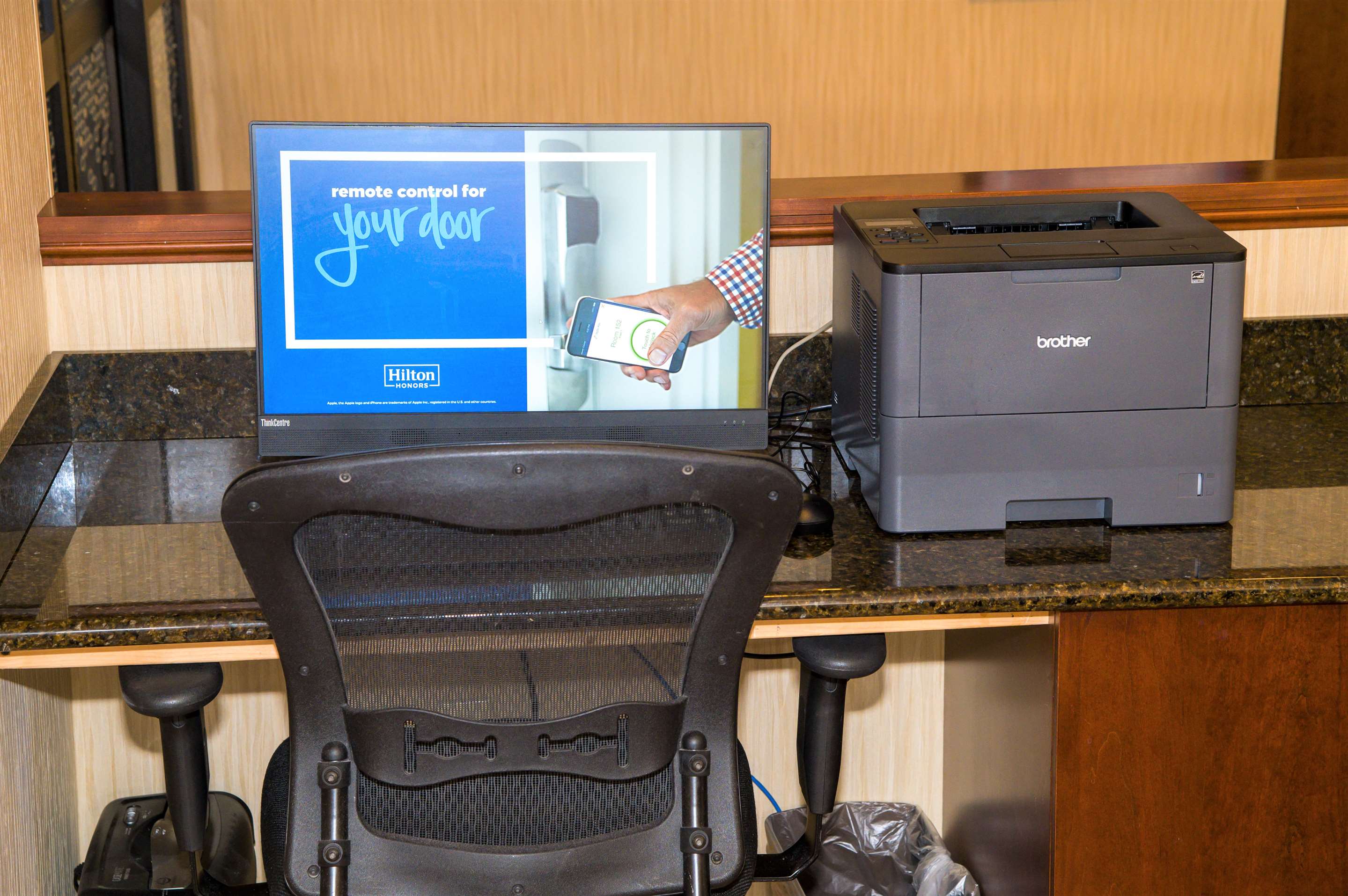 Business Center | Hampton Inn Lewisburg