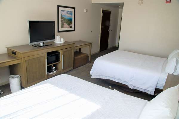  - Hampton Inn Lewisburg