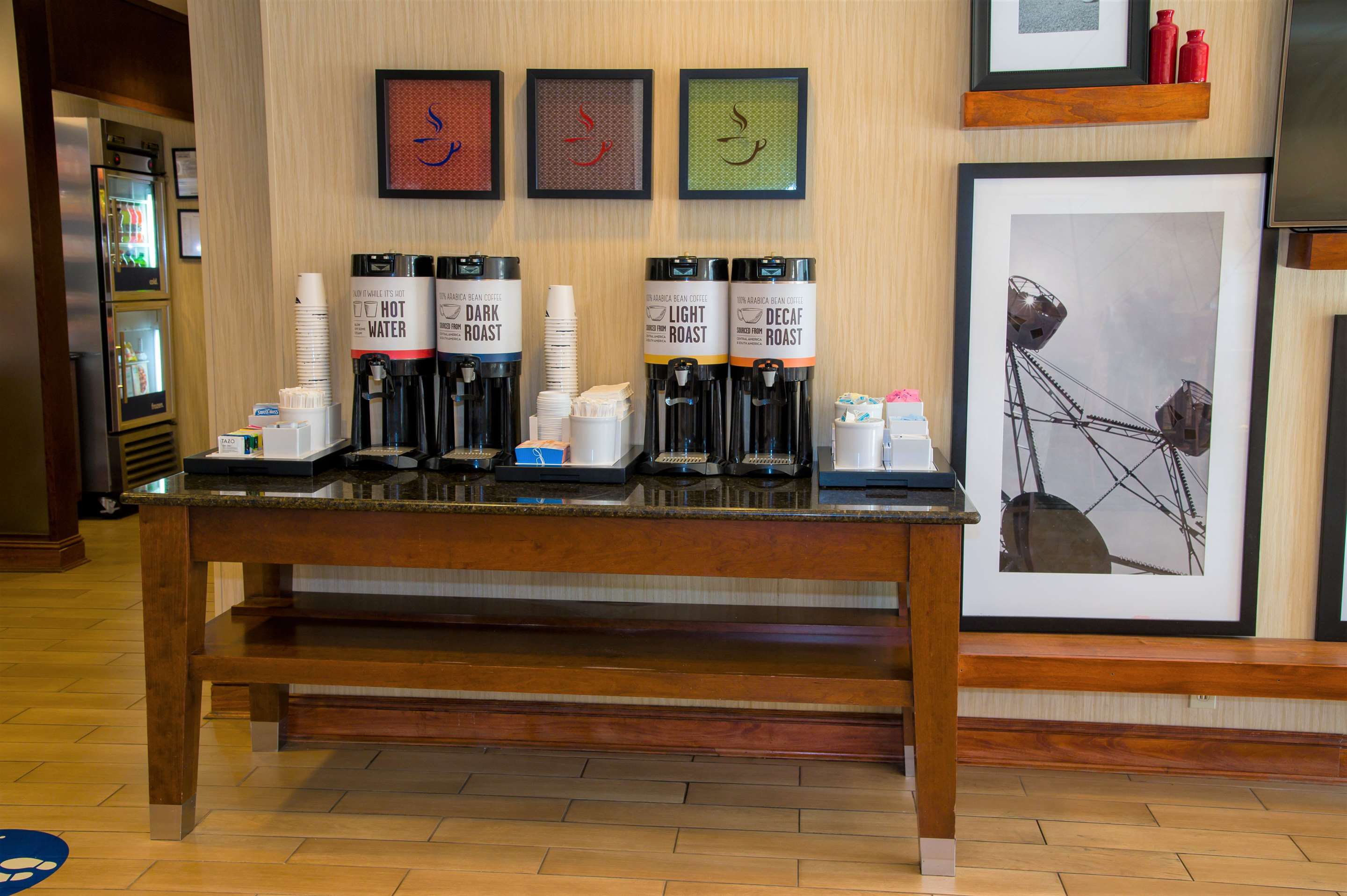 Restaurant | Hampton Inn Lewisburg