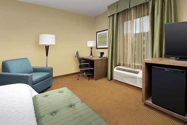 - Hampton Inn Lake Charles - I-210, Exit 5