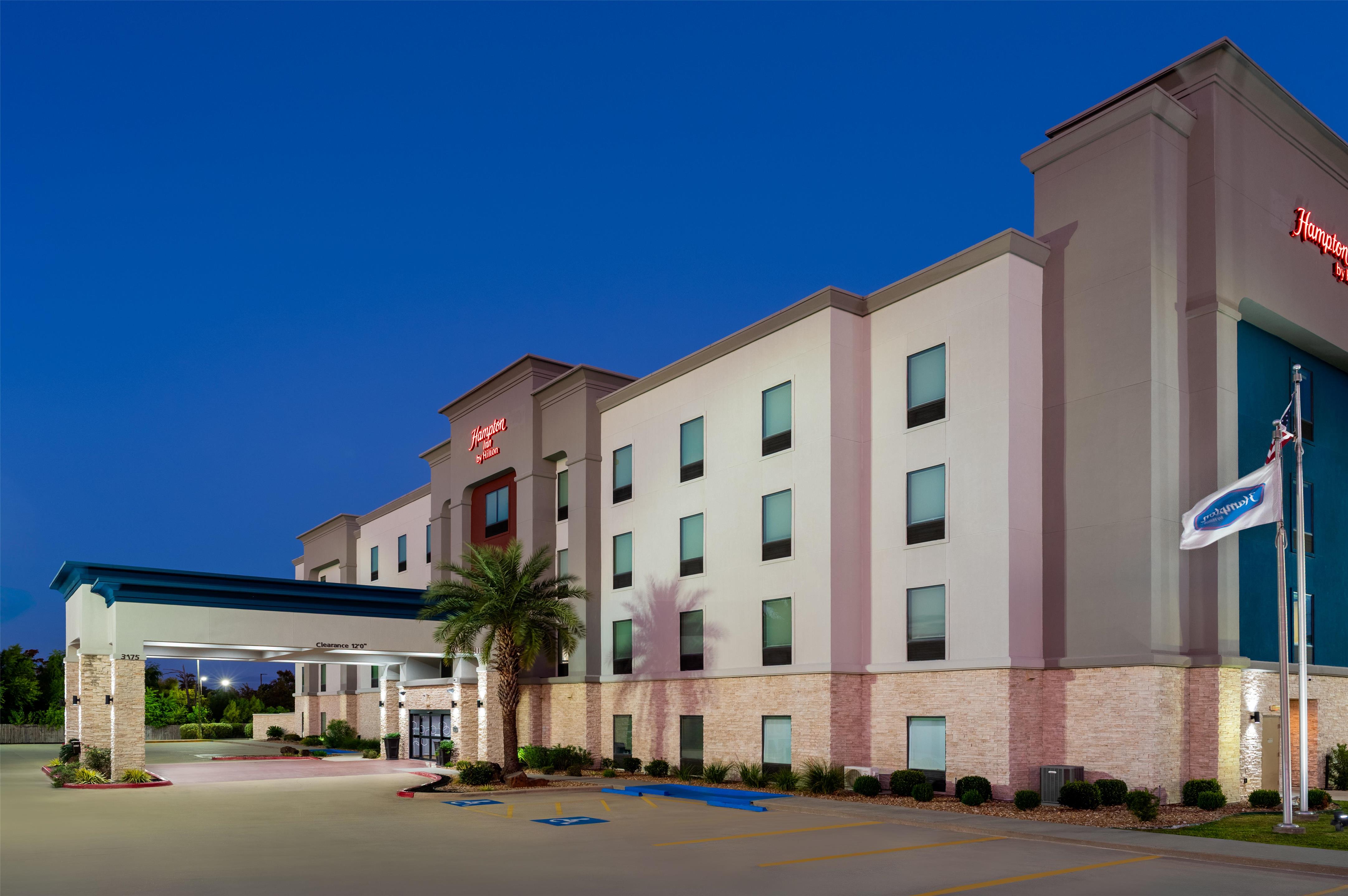 Exterior | Hampton Inn Lake Charles