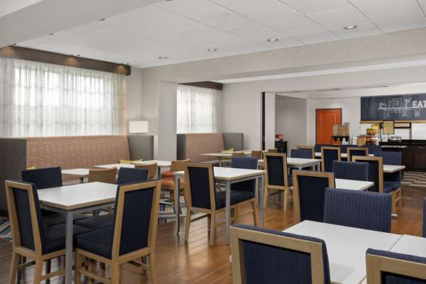 Amenities - Hampton Inn Augusta - I-95, Exit 109