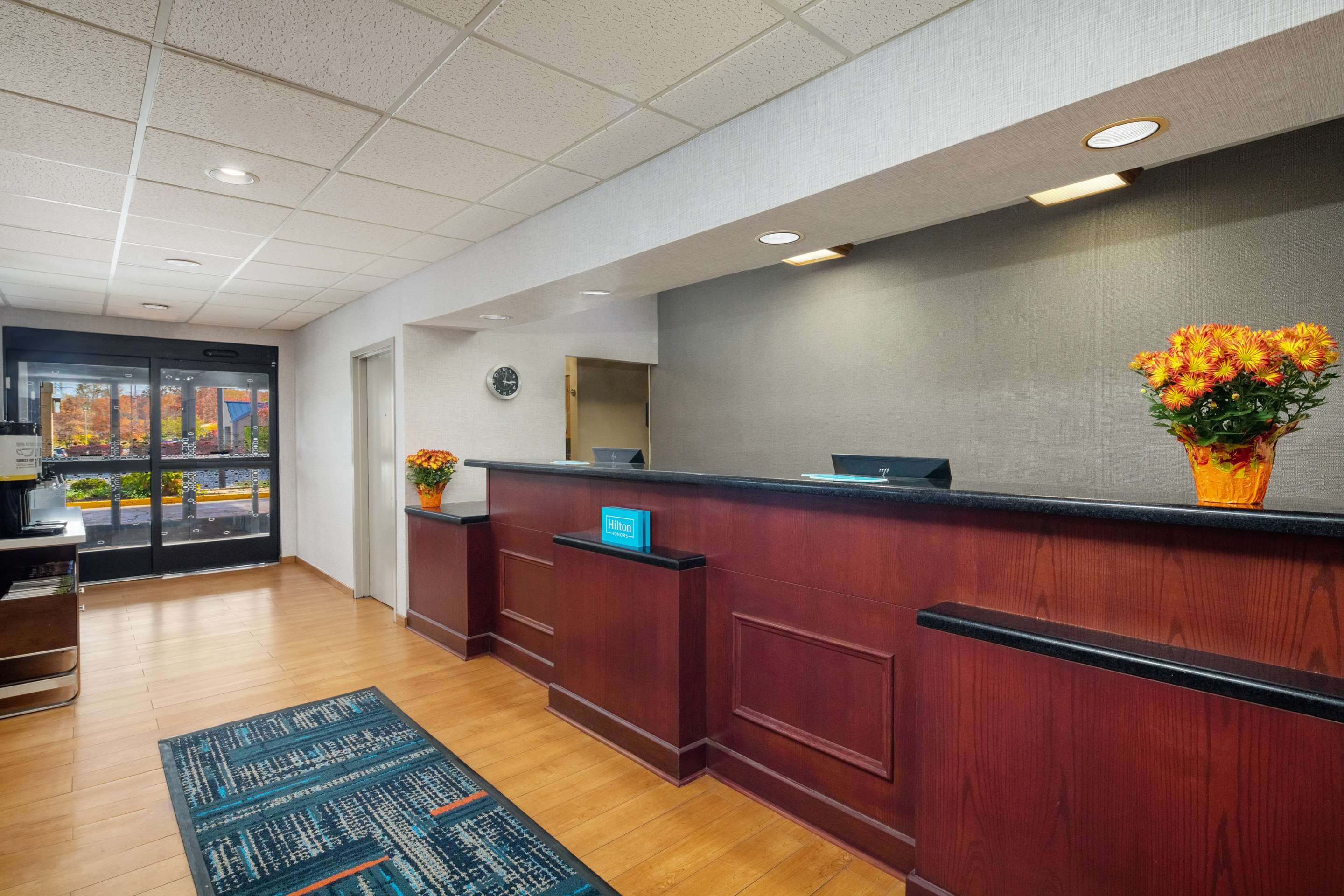 Reception | Hampton Inn Lexington South-Keeneland/Airport