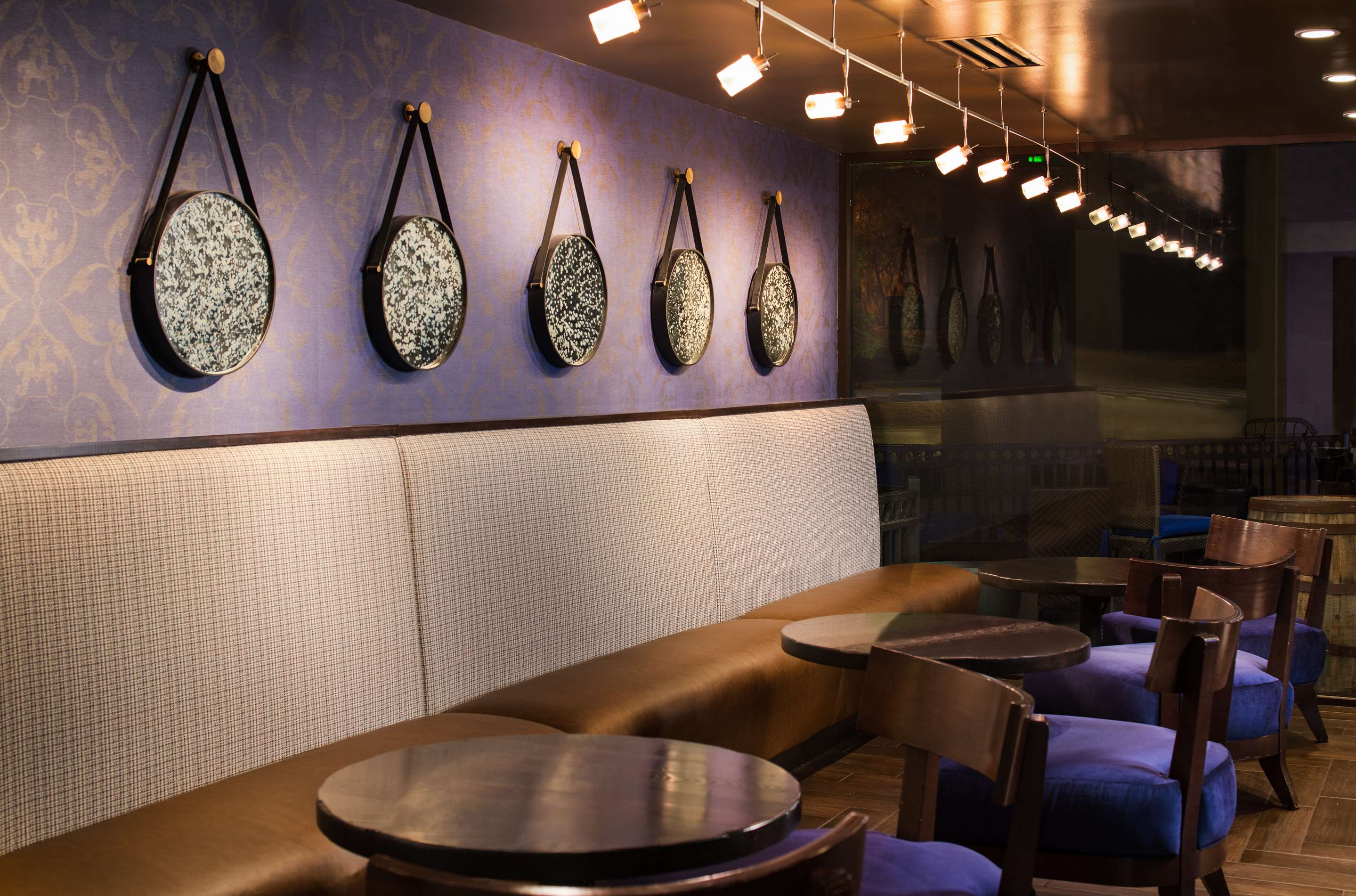 BarLounge | Hilton Lexington/Downtown