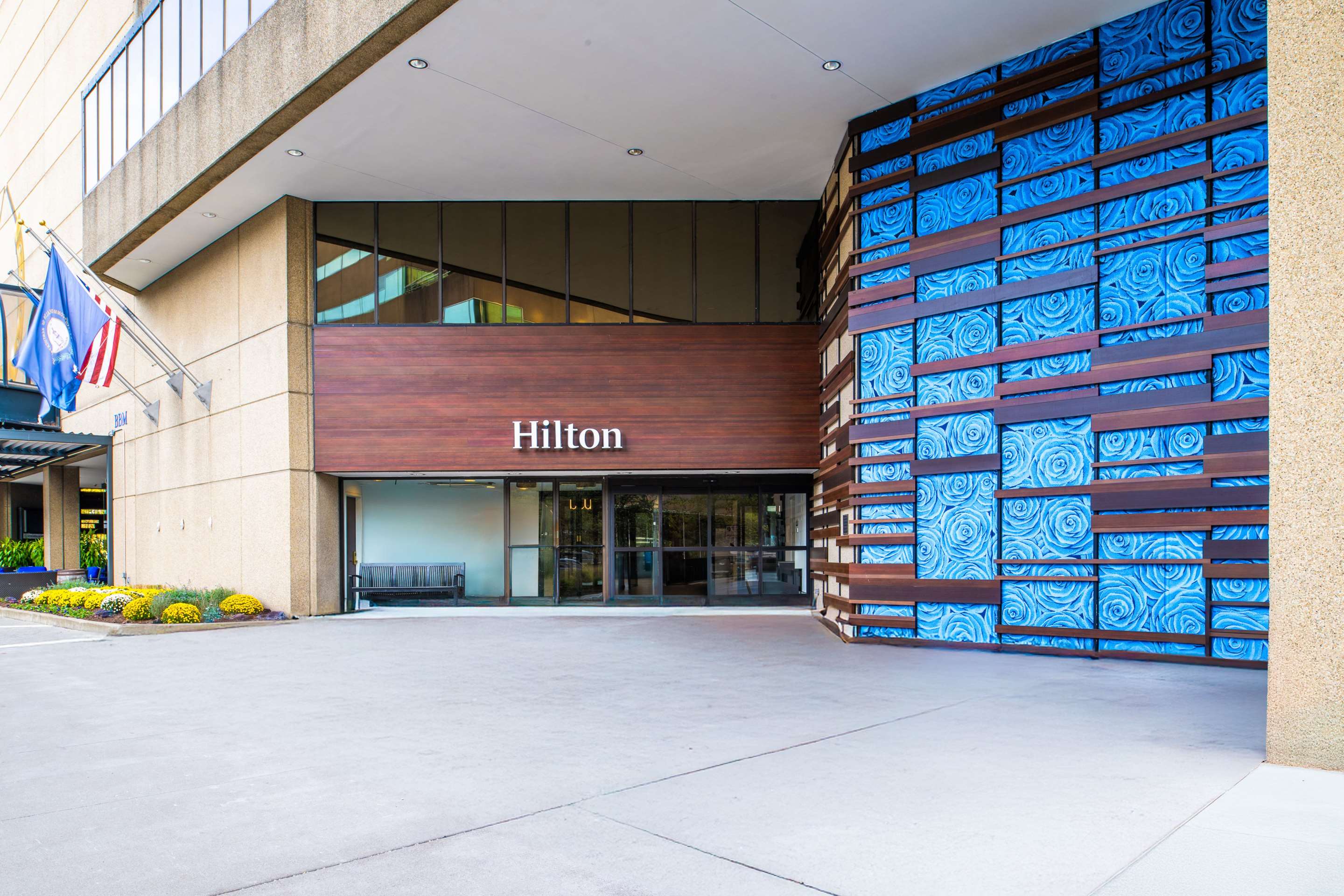 Exterior | Hilton Lexington/Downtown