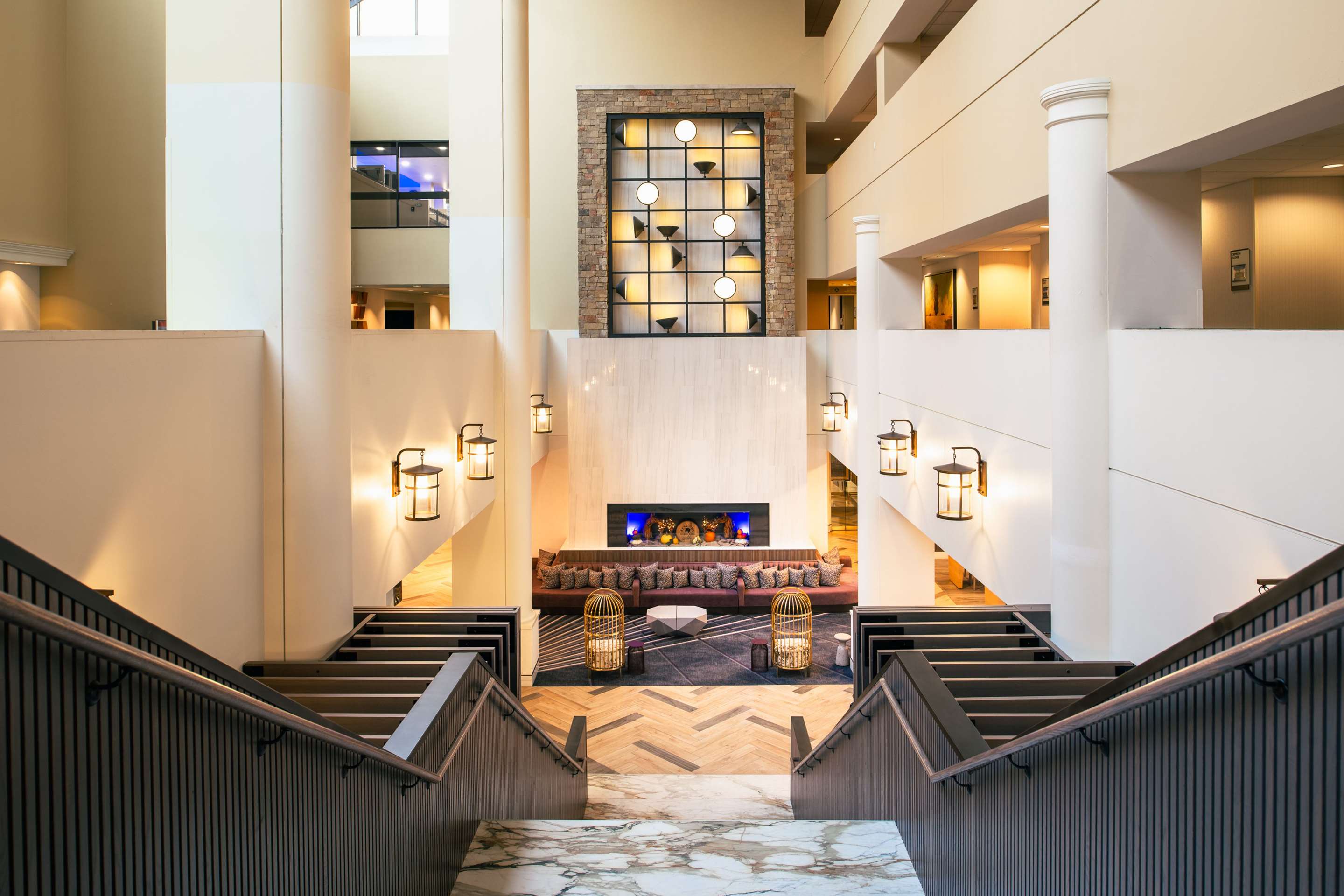 Lobby | Hilton Lexington/Downtown