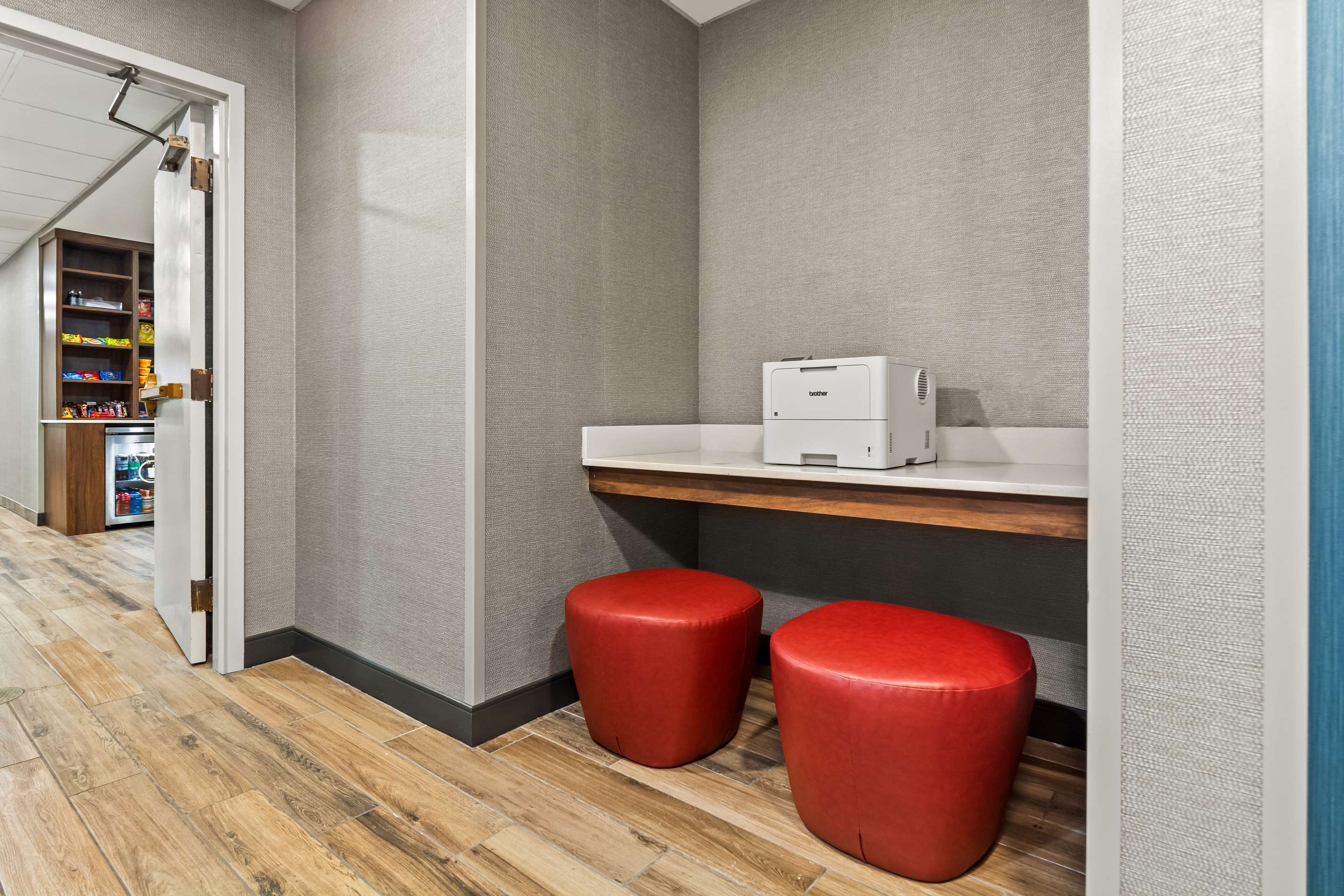 Business Center | Hampton Inn Lexington/Georgetown
