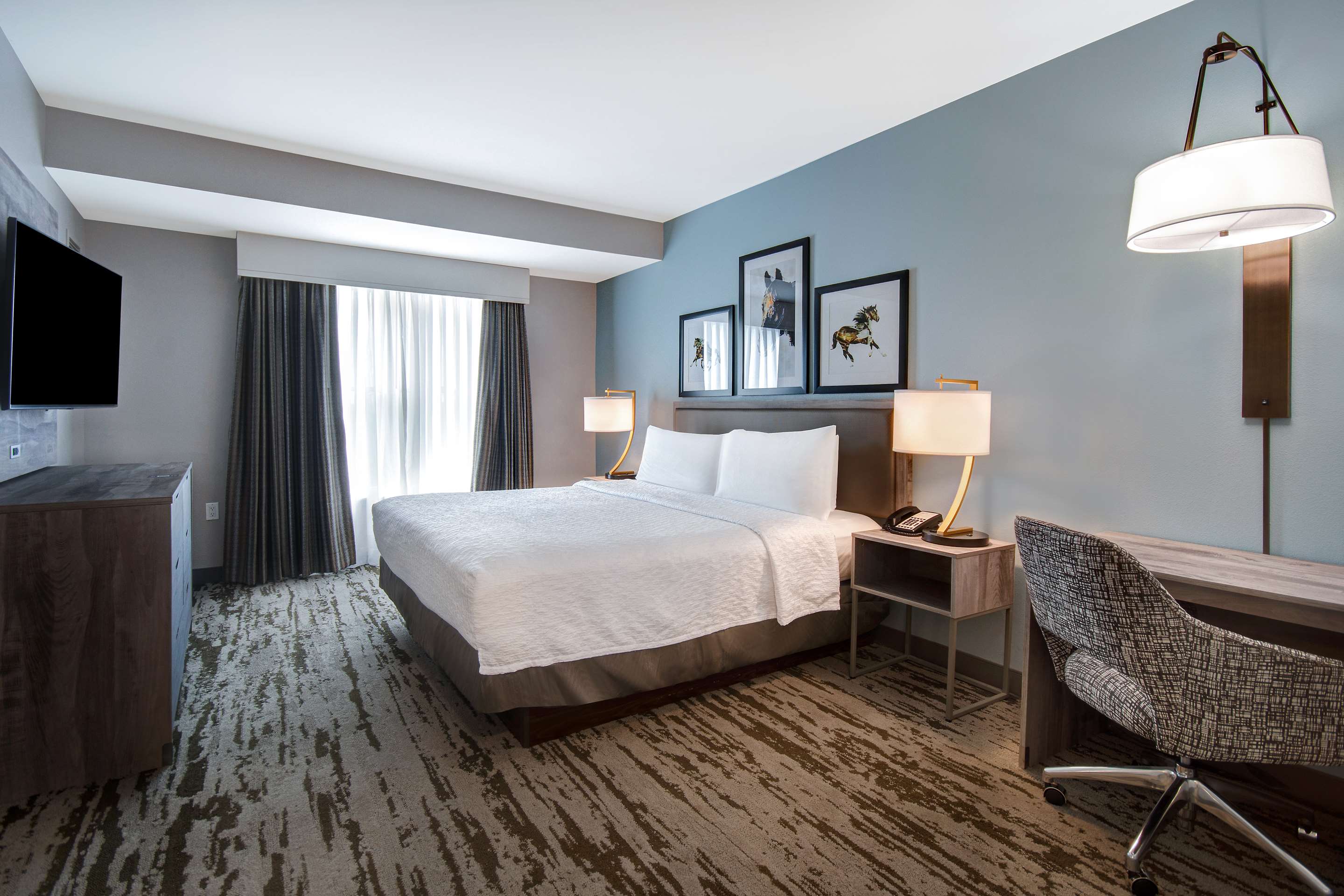 Guest room