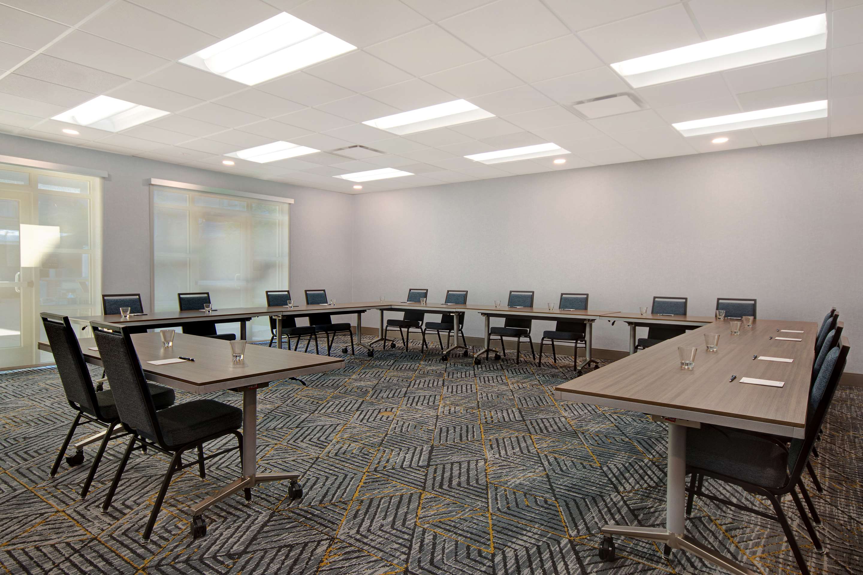 Meeting Room | Homewood Suites Lexington-Hamburg