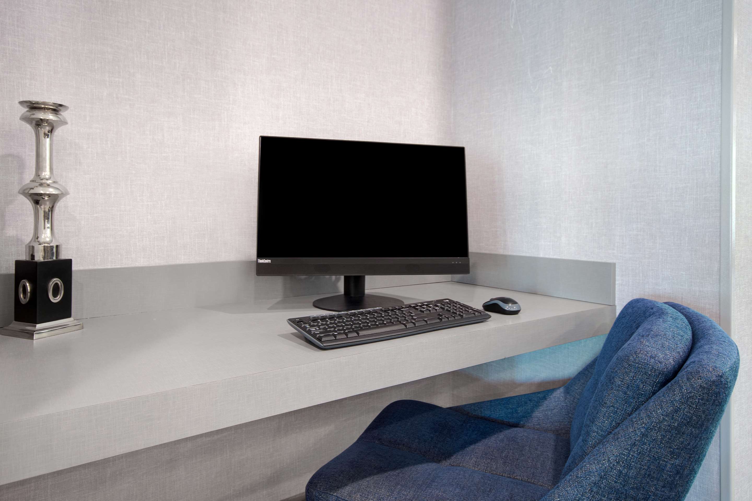 Business Center | Homewood Suites Lexington-Hamburg