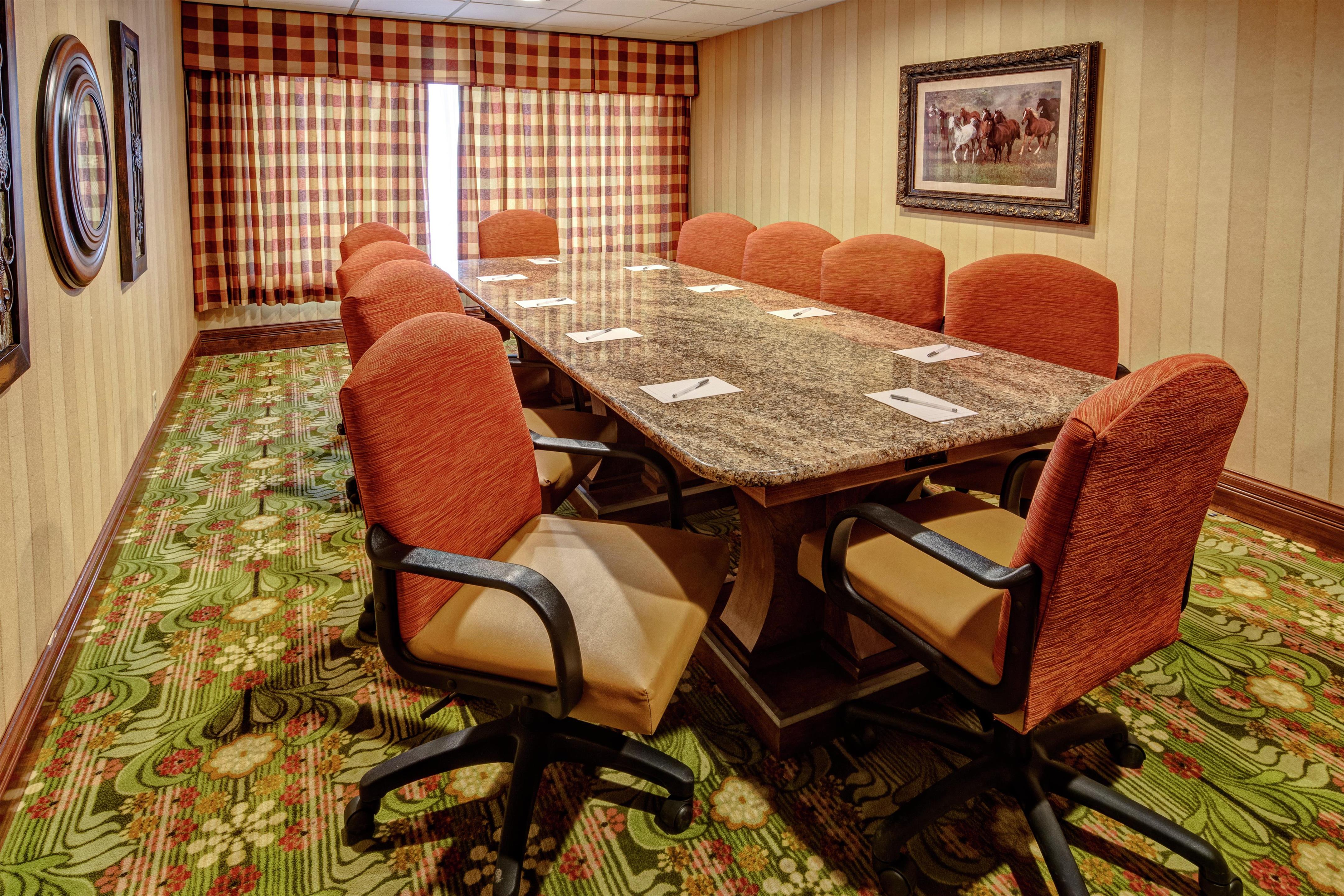 Meeting Room | Hampton Inn Winchester