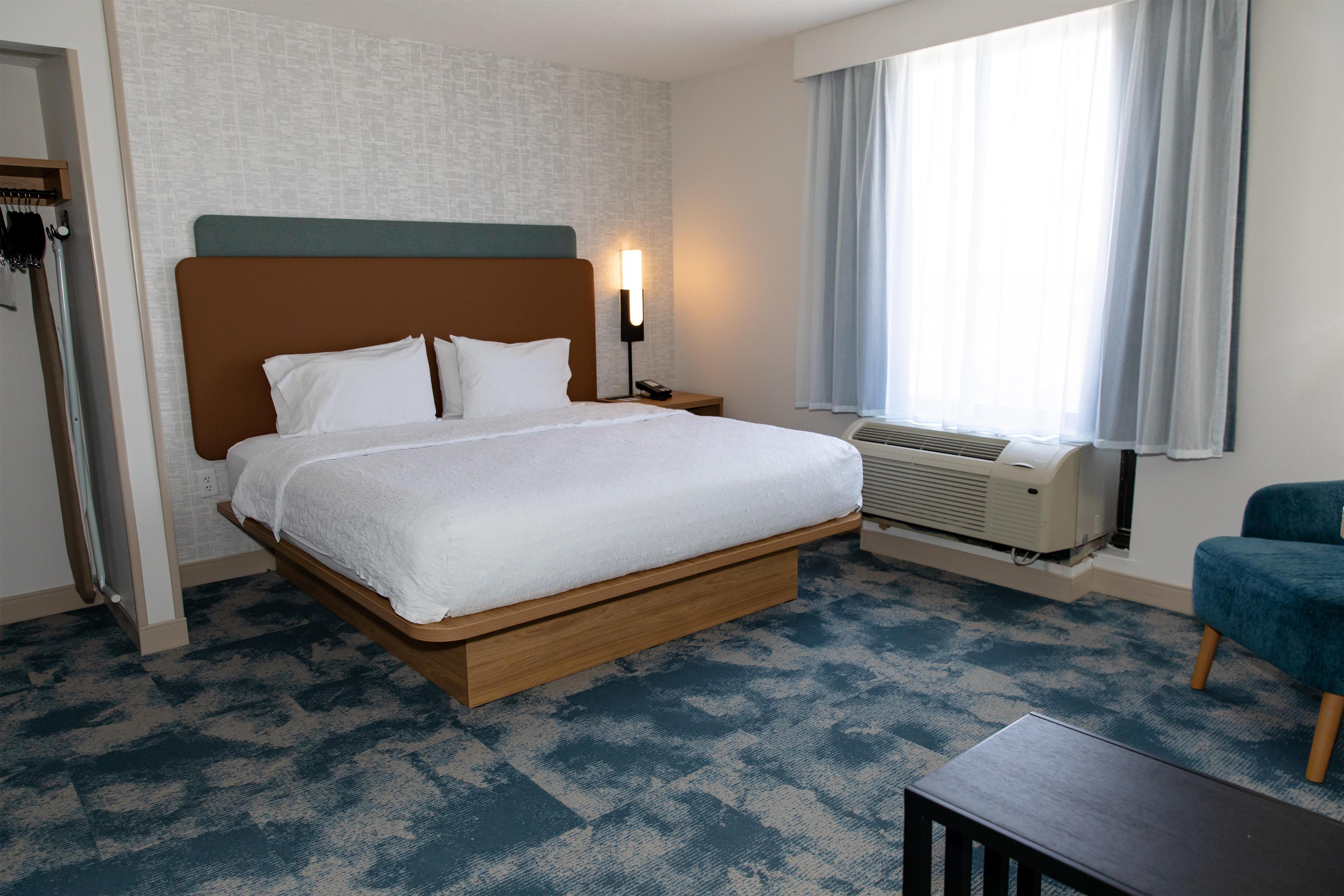 Hampton Suites Jennings Room Type - 1KNG STE WHIRLPOOL NONSMOK