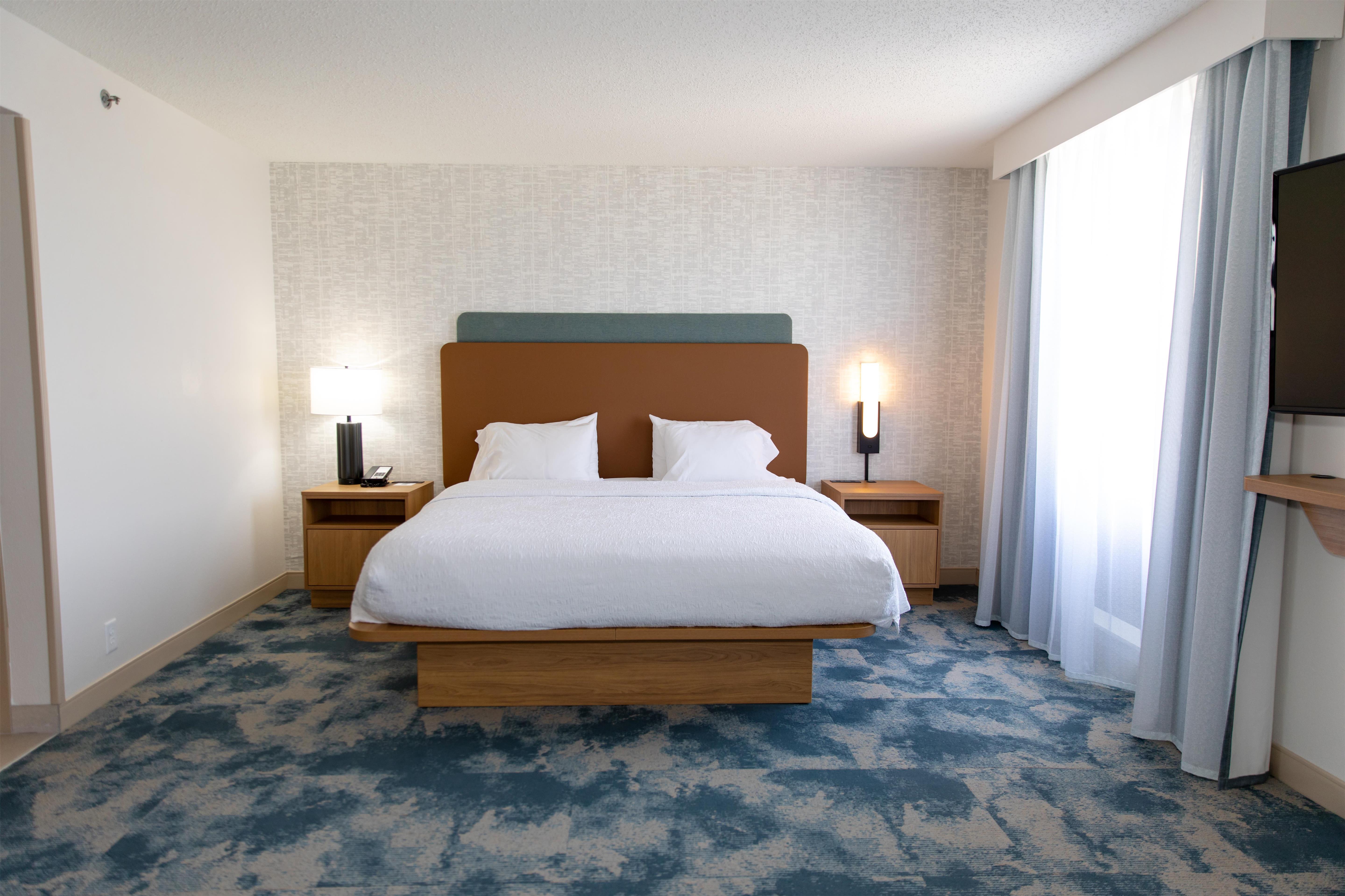 Hampton Suites Jennings Room Type - 1 KNG BED STUDIO STE NOSMO