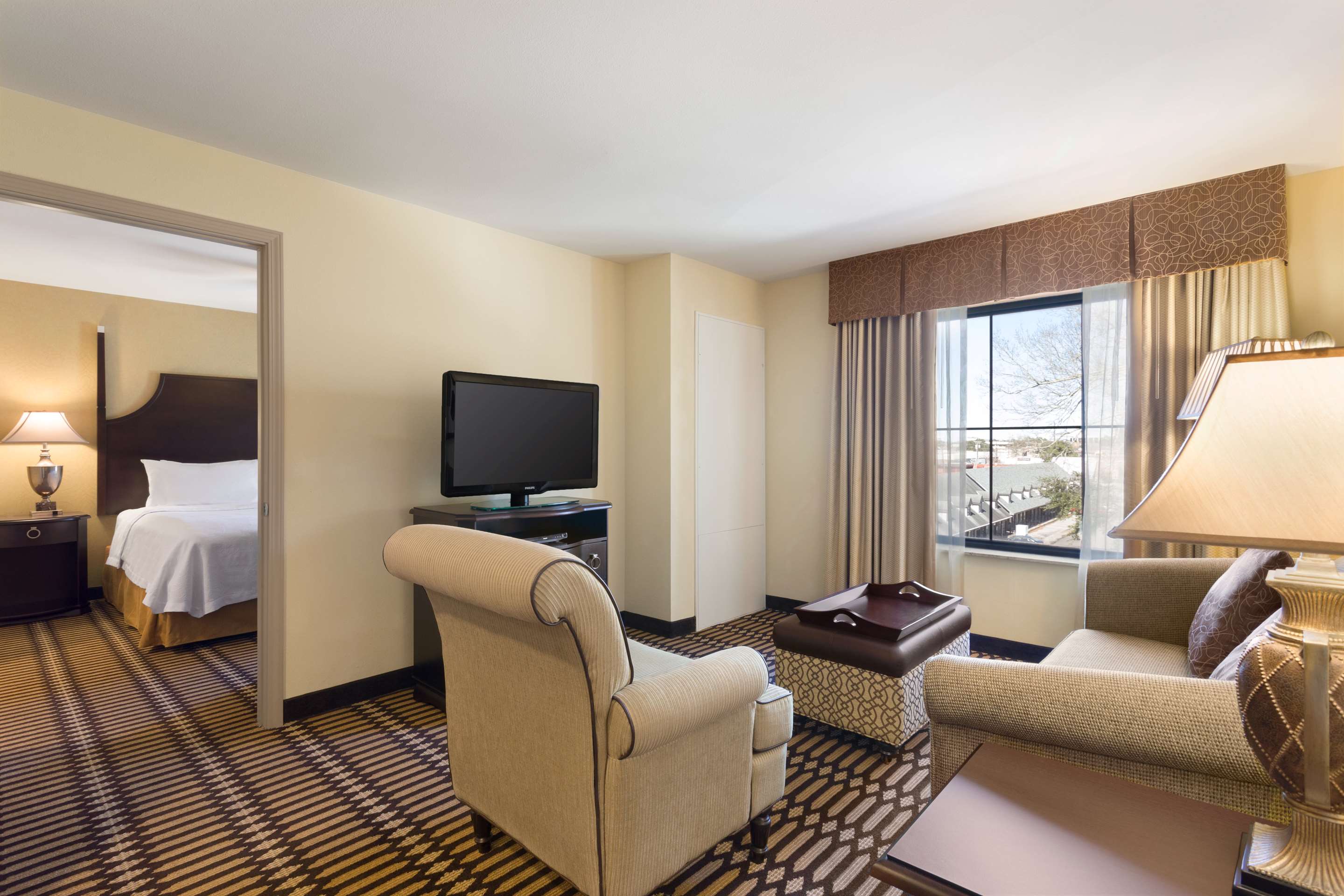 Guest room