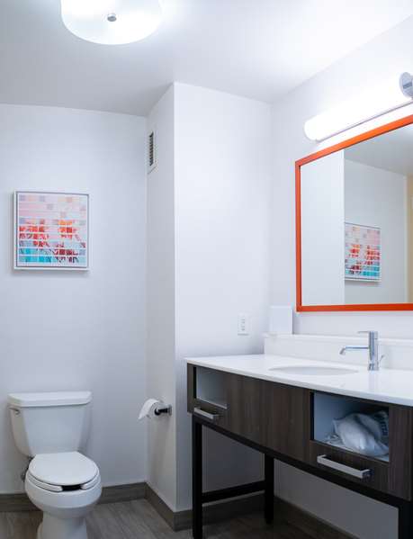  - Hampton Inn & Suites Seal Beach