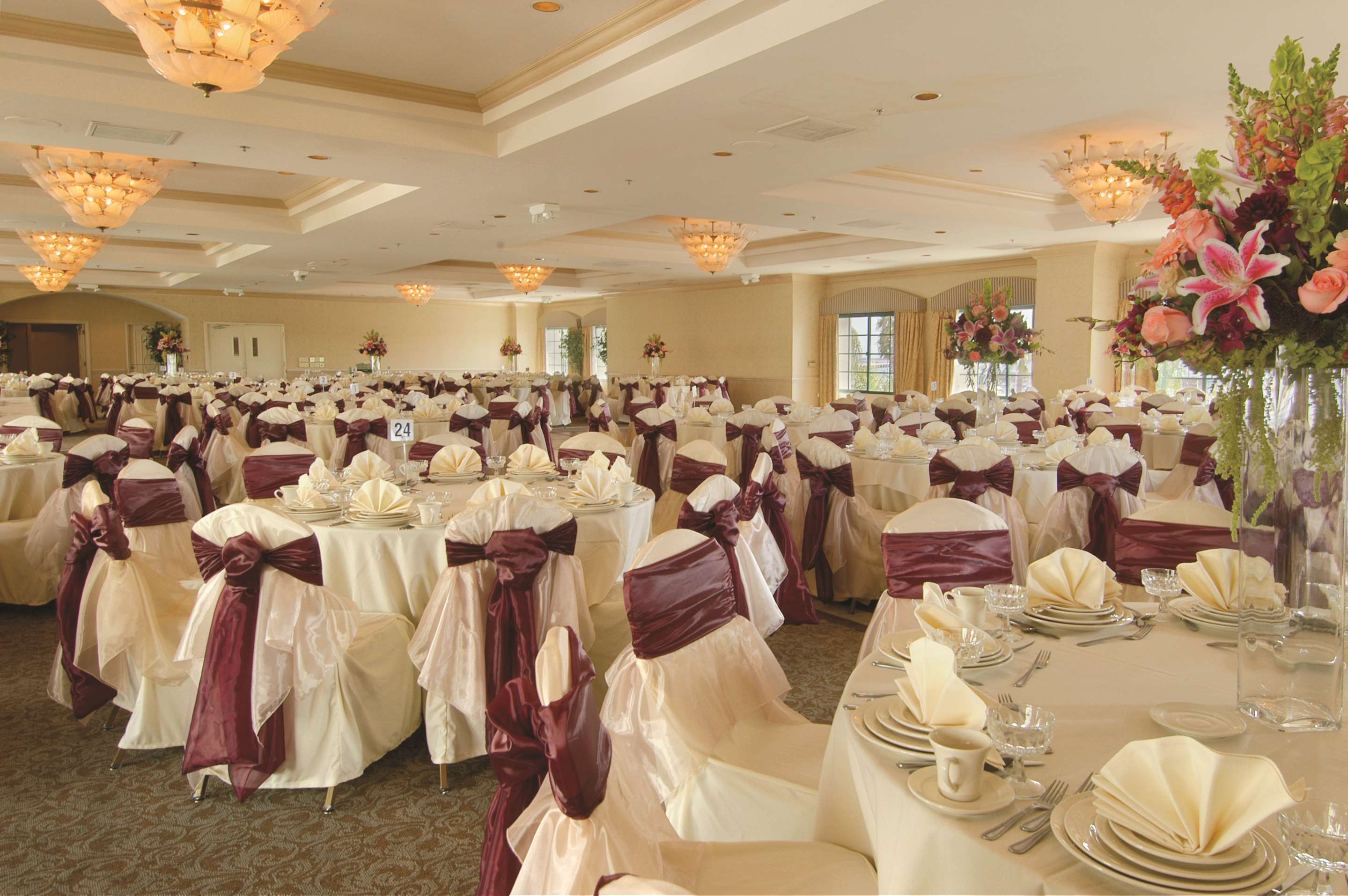 Meeting Room | DoubleTree by Hilton San Pedro - Port of Los Angeles