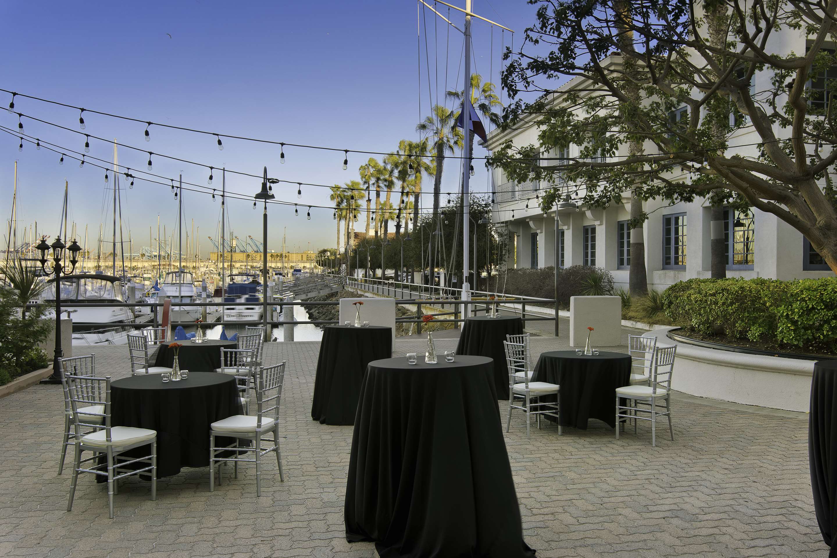 Meeting Room | DoubleTree by Hilton San Pedro - Port of Los Angeles