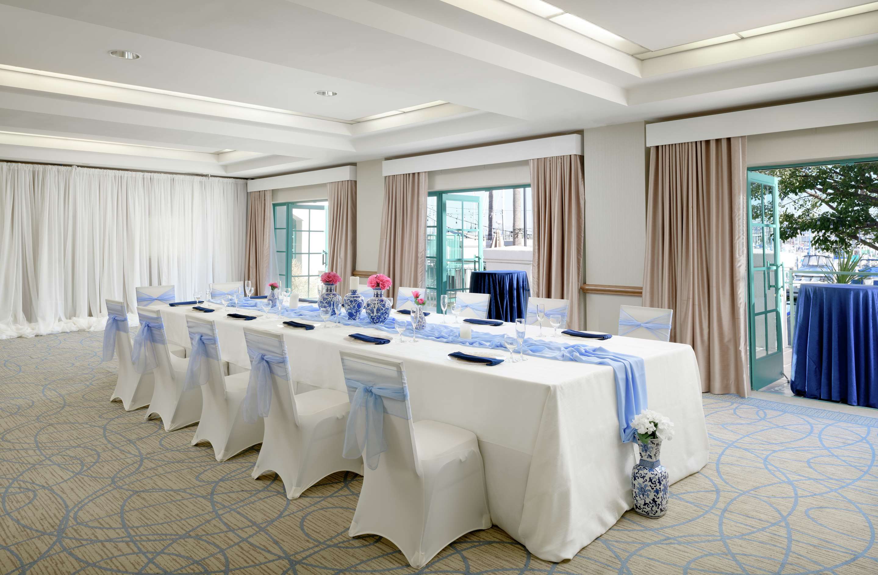 Meeting Room | DoubleTree by Hilton San Pedro - Port of Los Angeles