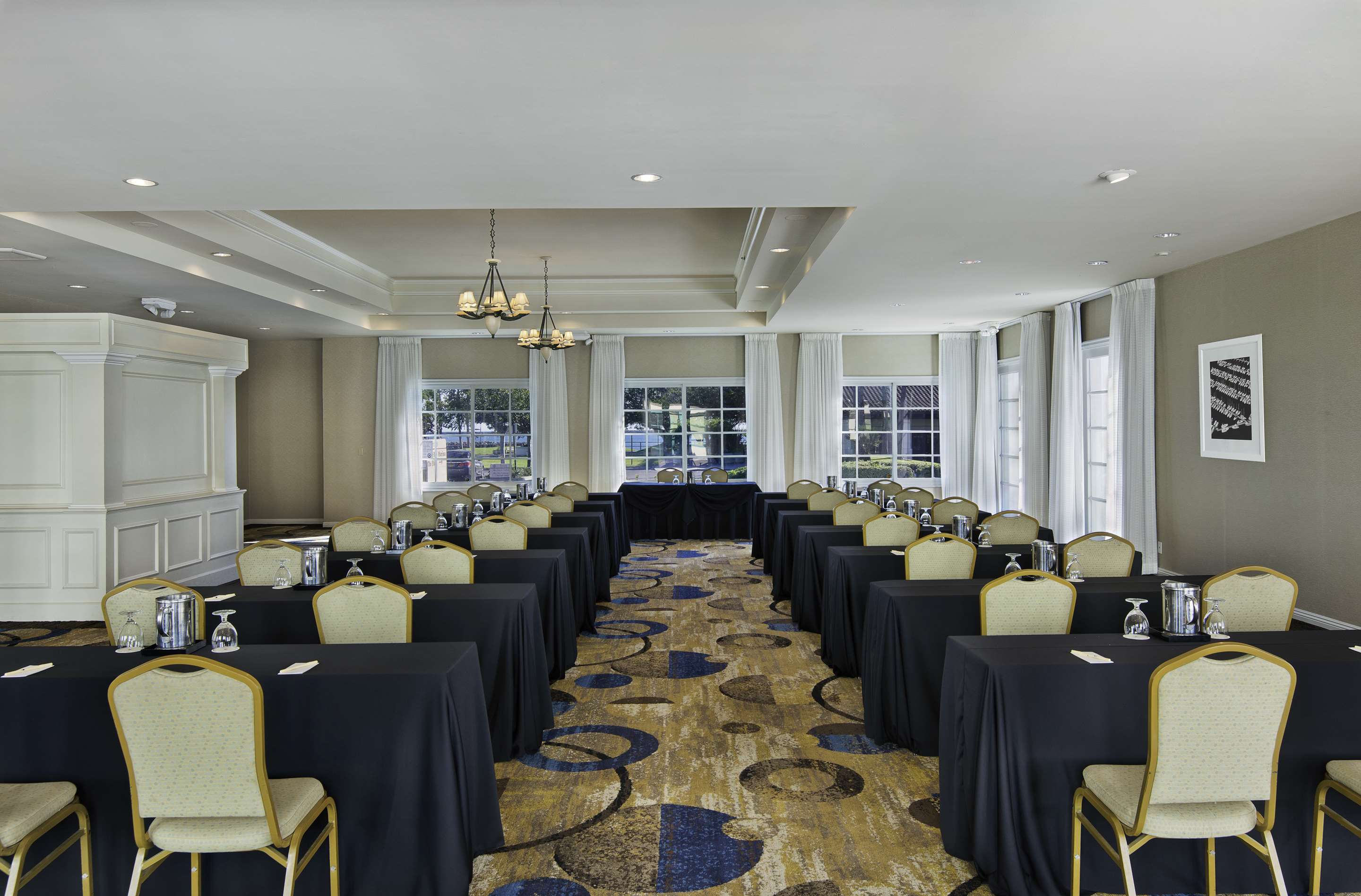 Meeting Room | DoubleTree by Hilton San Pedro - Port of Los Angeles