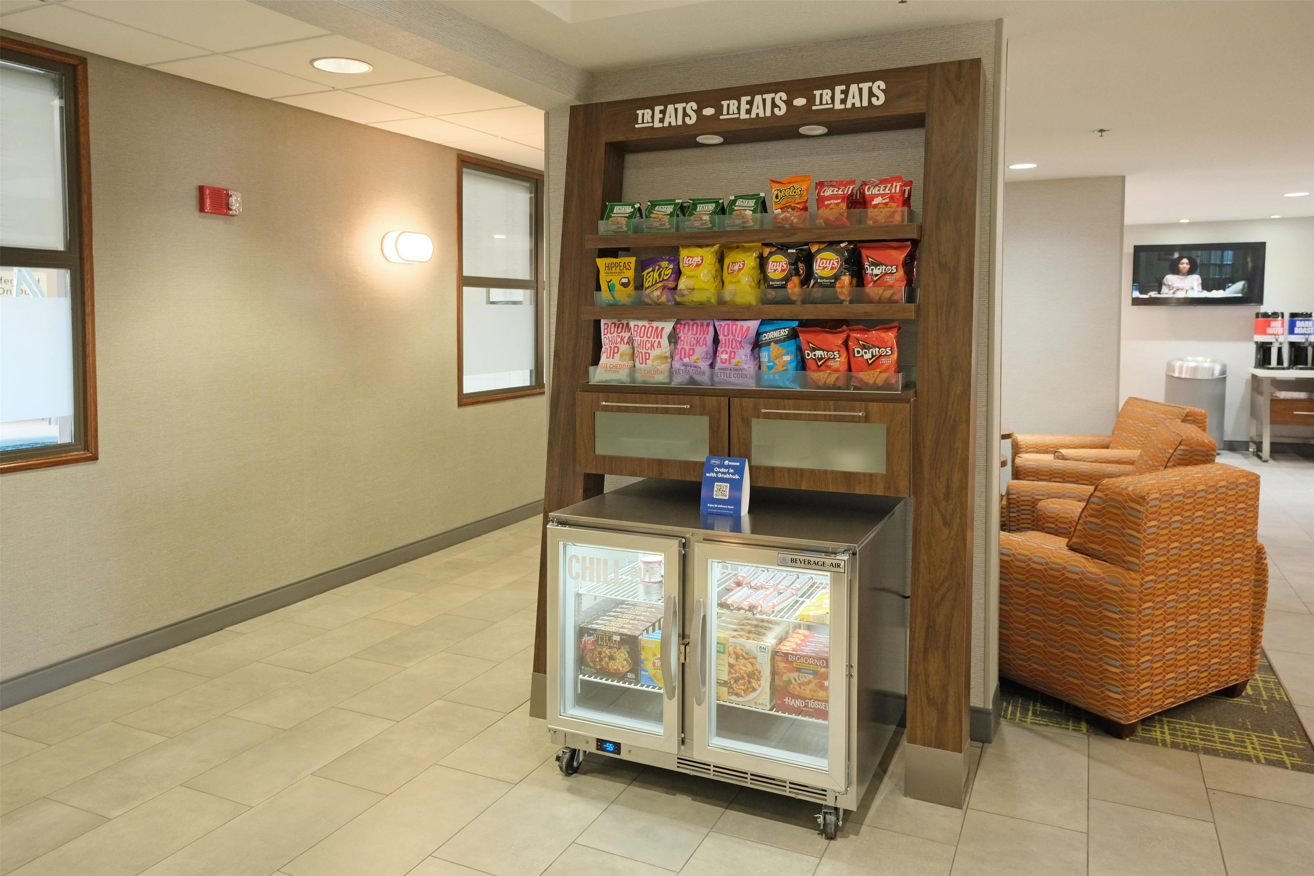 Restaurant | Hampton Inn Lima
