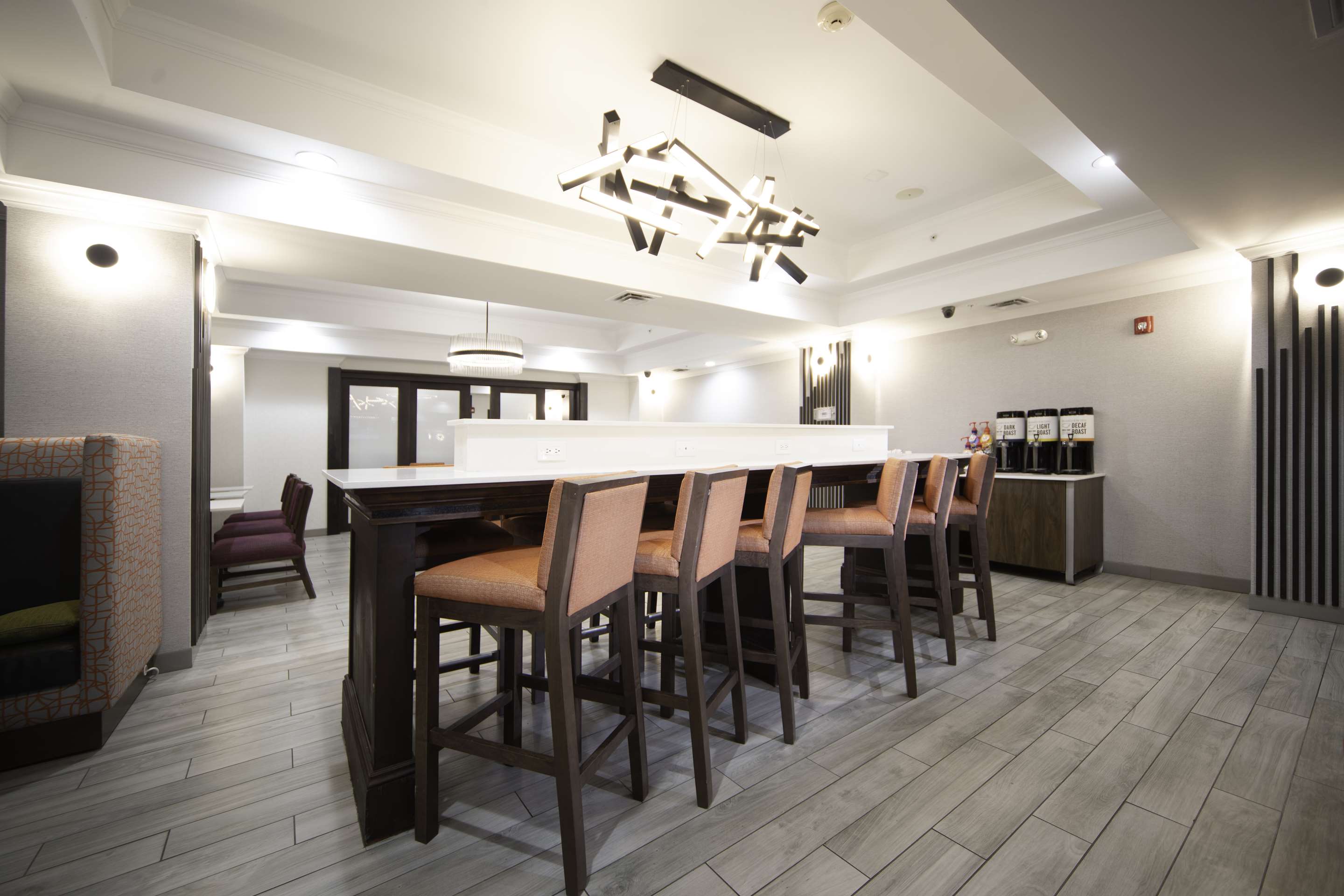 Lobby | Hampton Inn Bryant