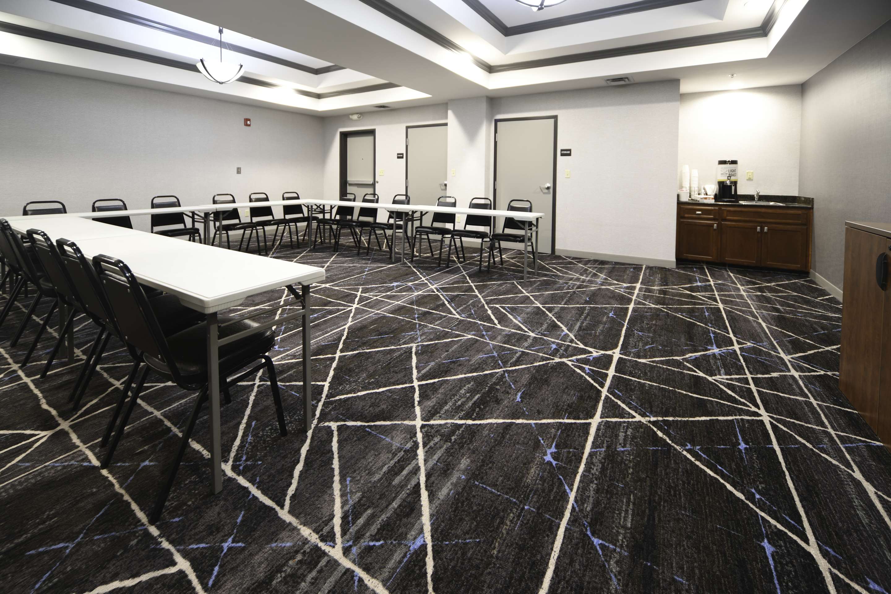 Meeting Room | Hampton Inn Bryant