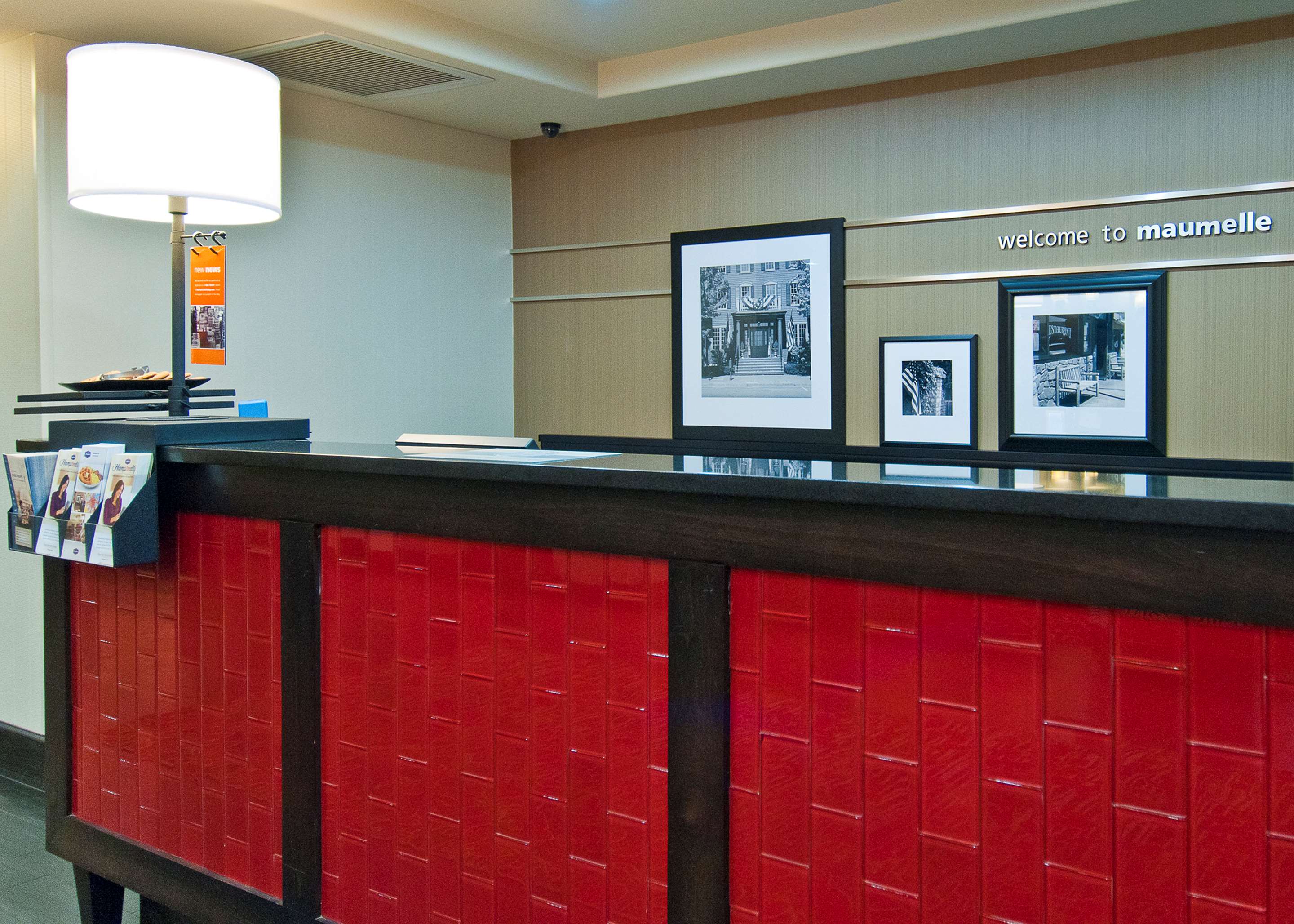 Reception | Hampton Inn Maumelle AR