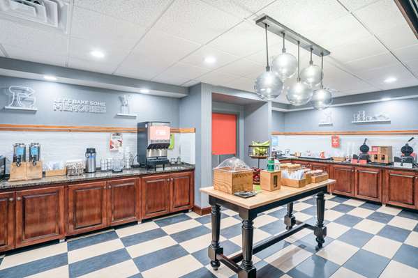 Amenities - Hampton Inn & Suites West Little Rock - I-430, Exit 5