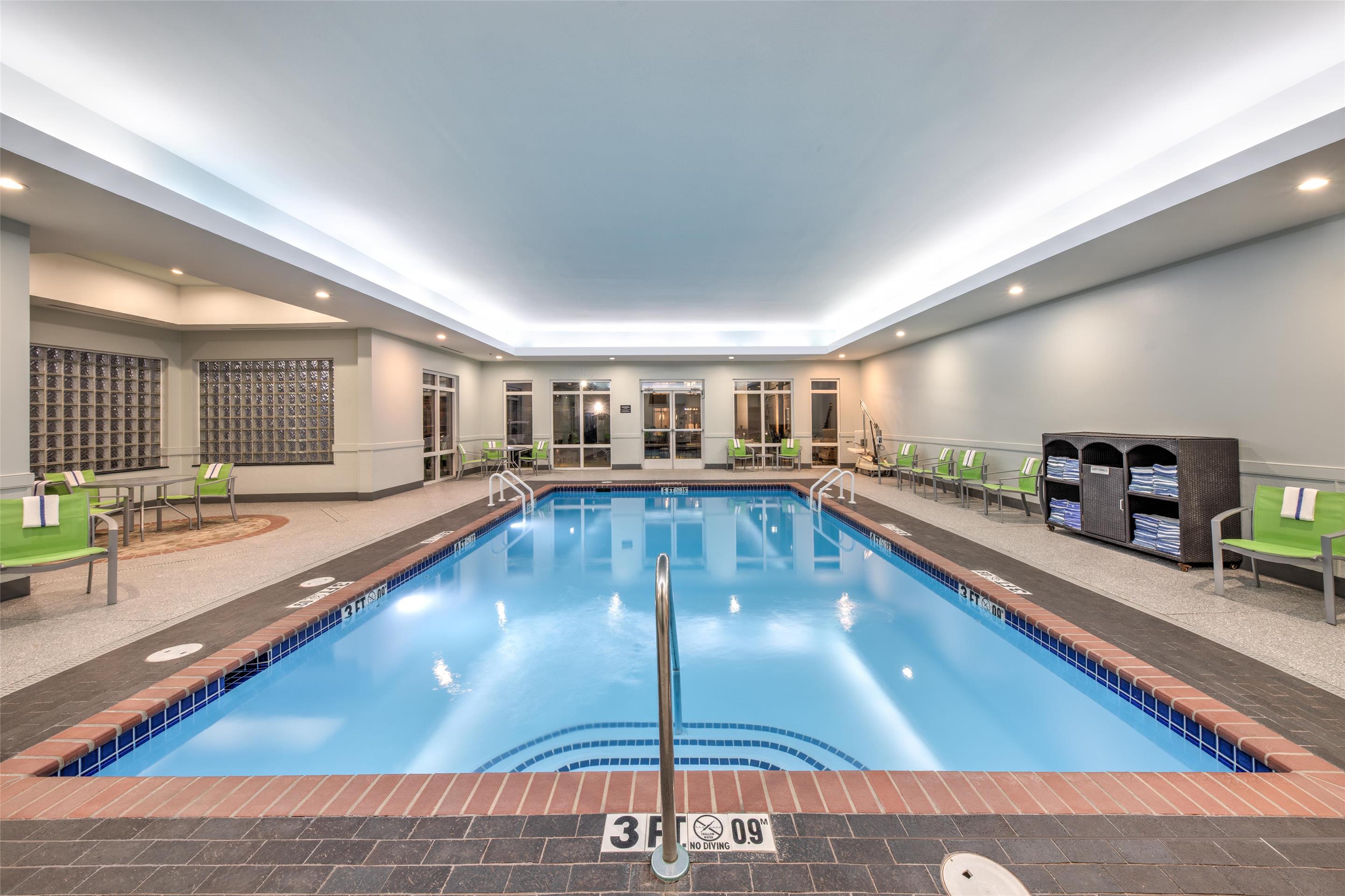 Pool | Hampton Inn & Suites by Hilton West Little Rock