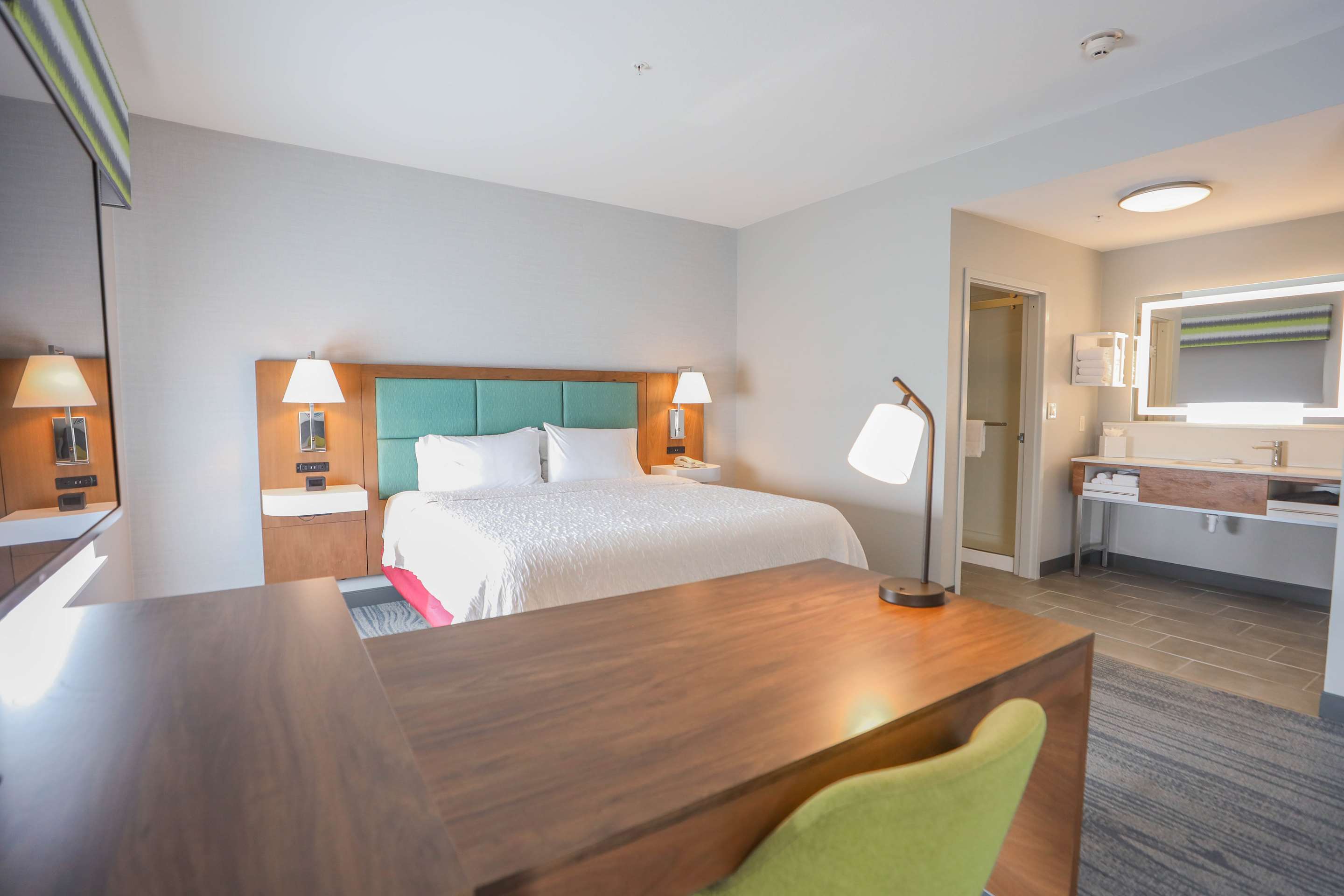 Guest room