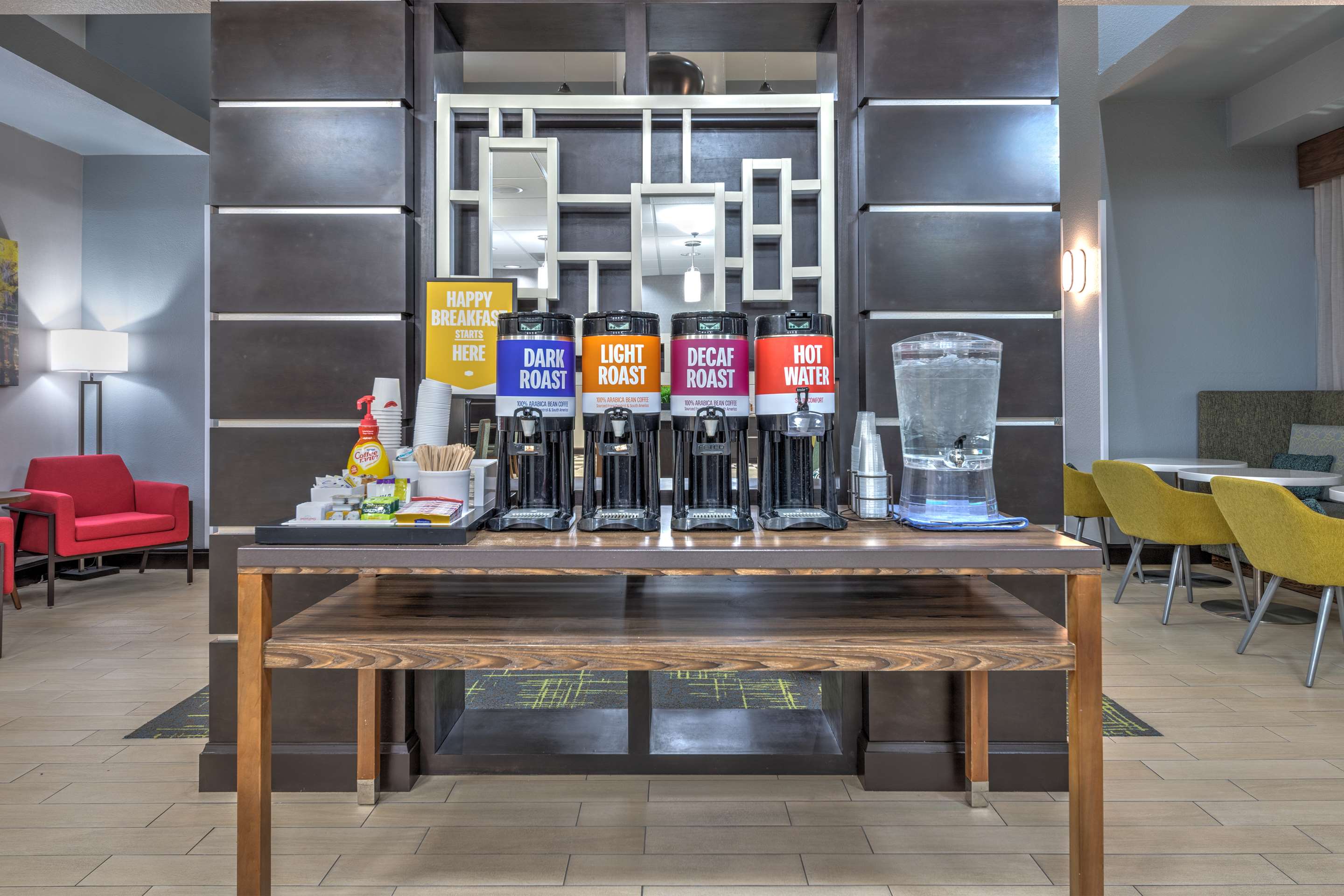 Restaurant | Hampton Inn & Suites Lake Jackson-Clute