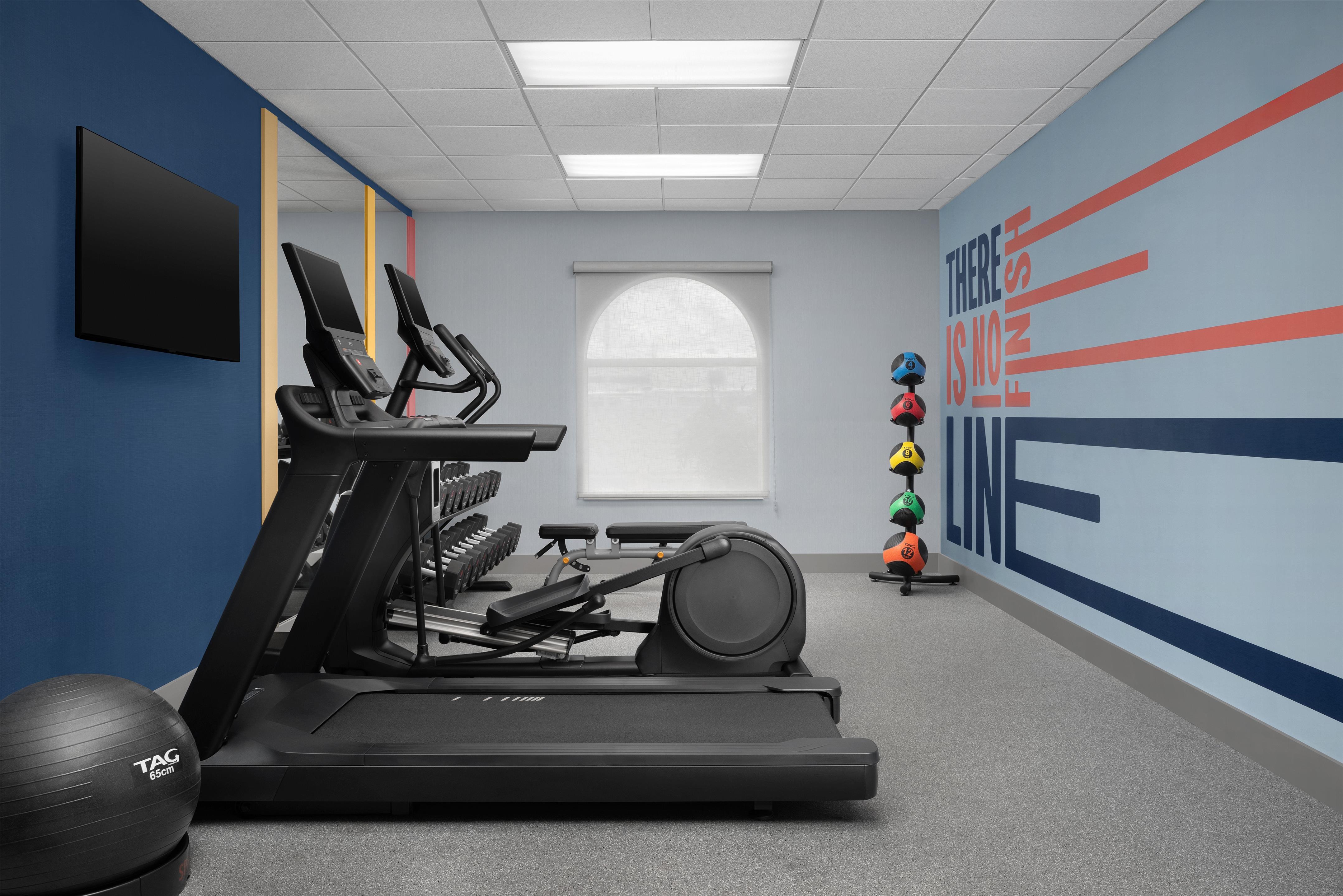 Health club fitness center gym | Hampton Inn & Suites Lake City
