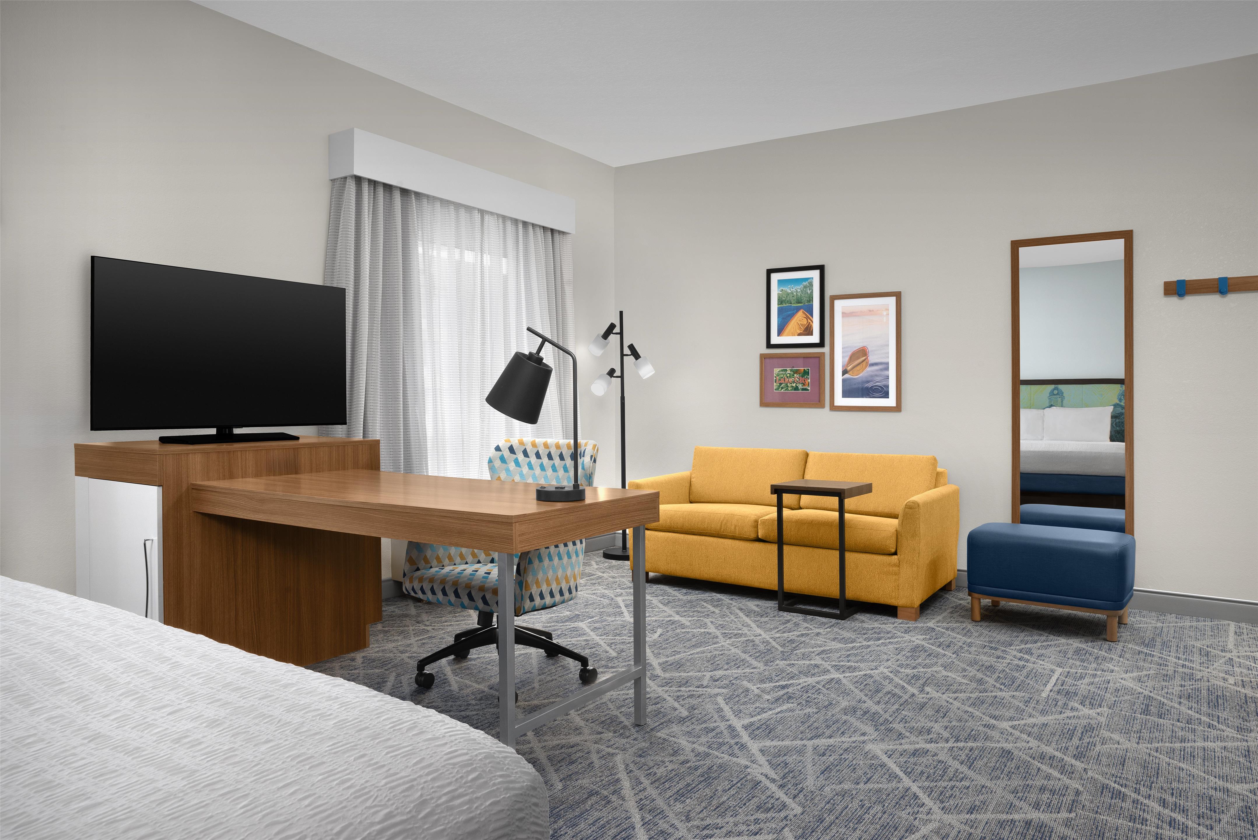 Guest room