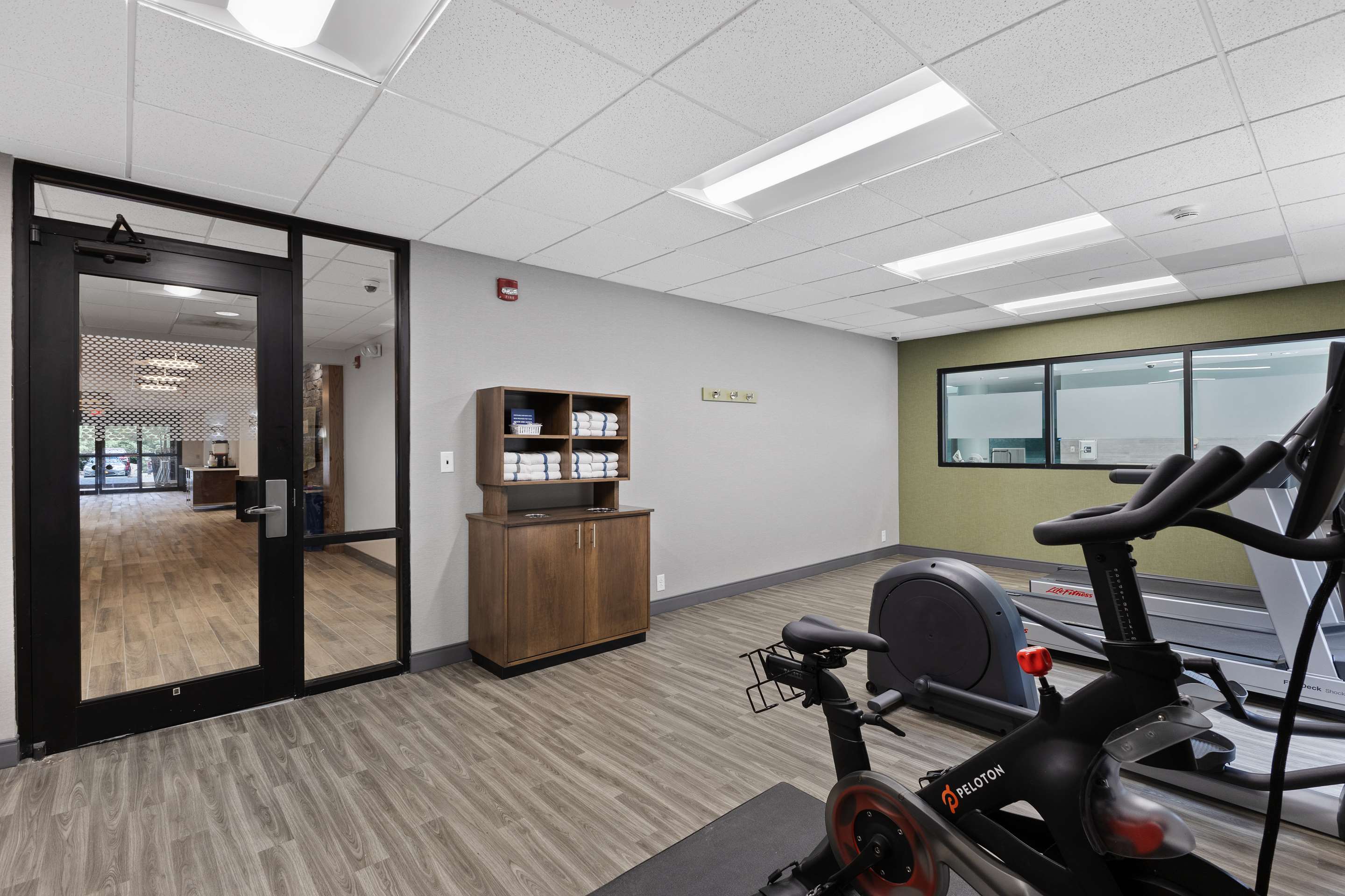 Health club fitness center gym | Hampton Inn & Suites Lake George