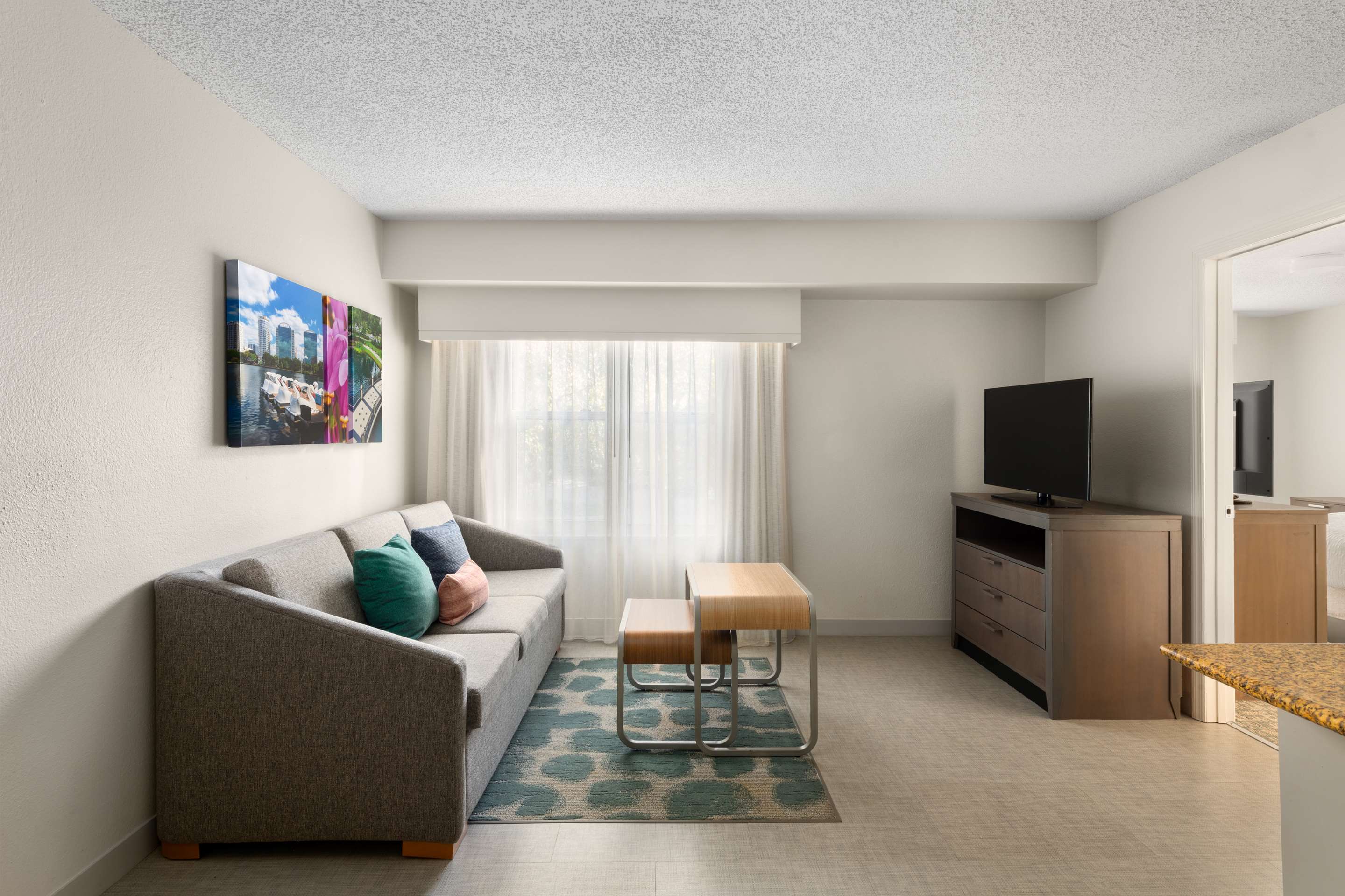 Guest room