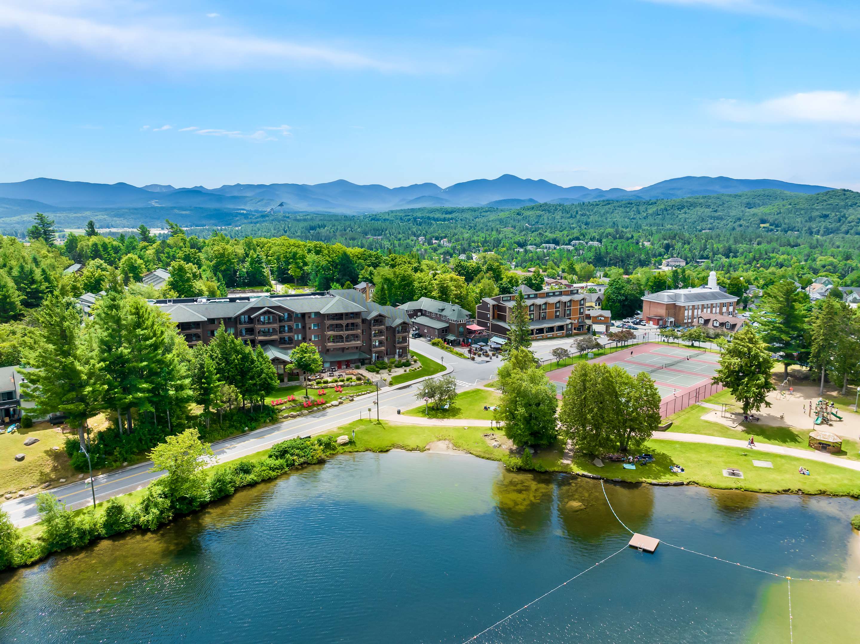 Exterior | Hampton Inn & Suites Lake Placid
