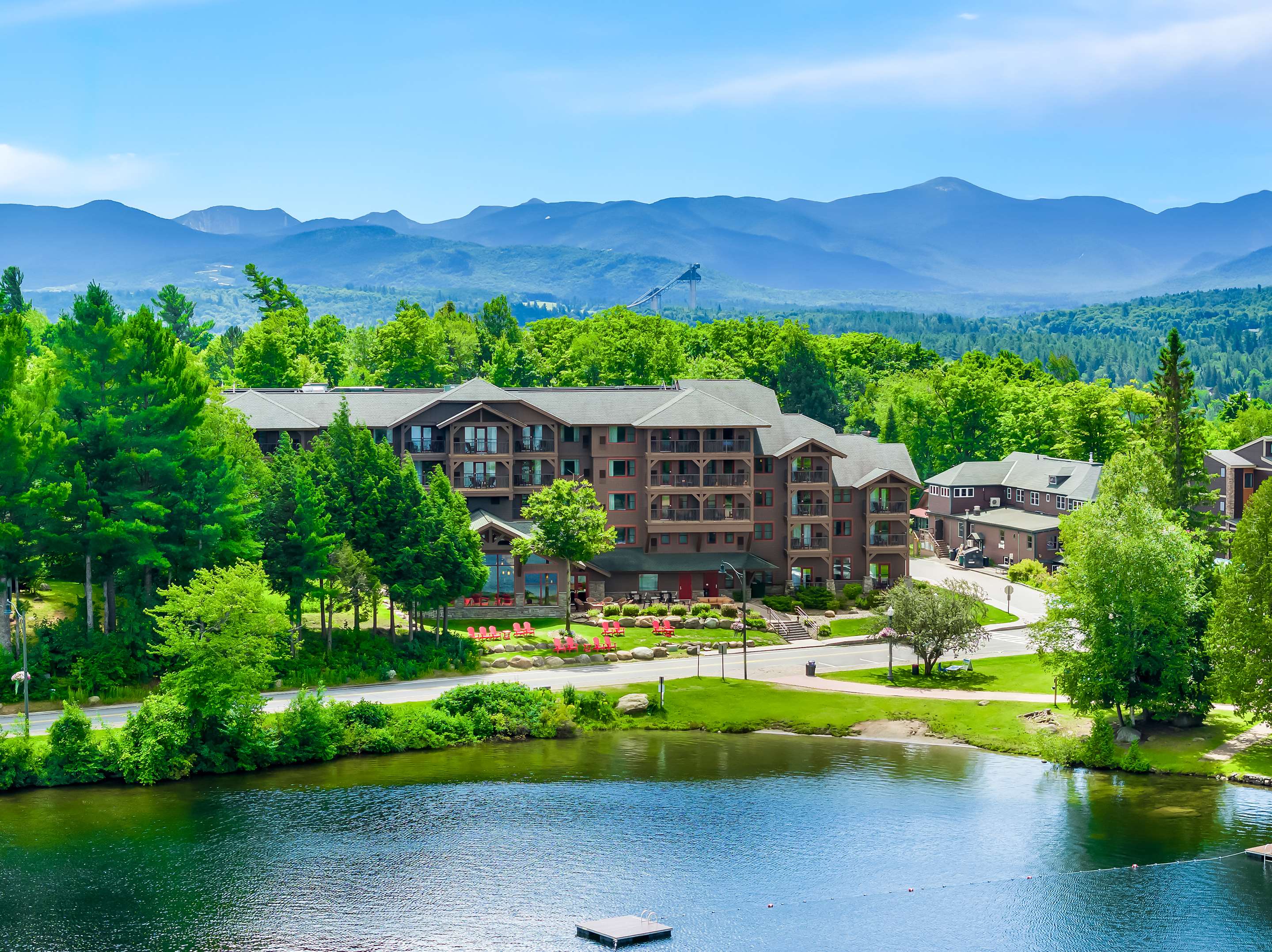 Exterior | Hampton Inn & Suites Lake Placid