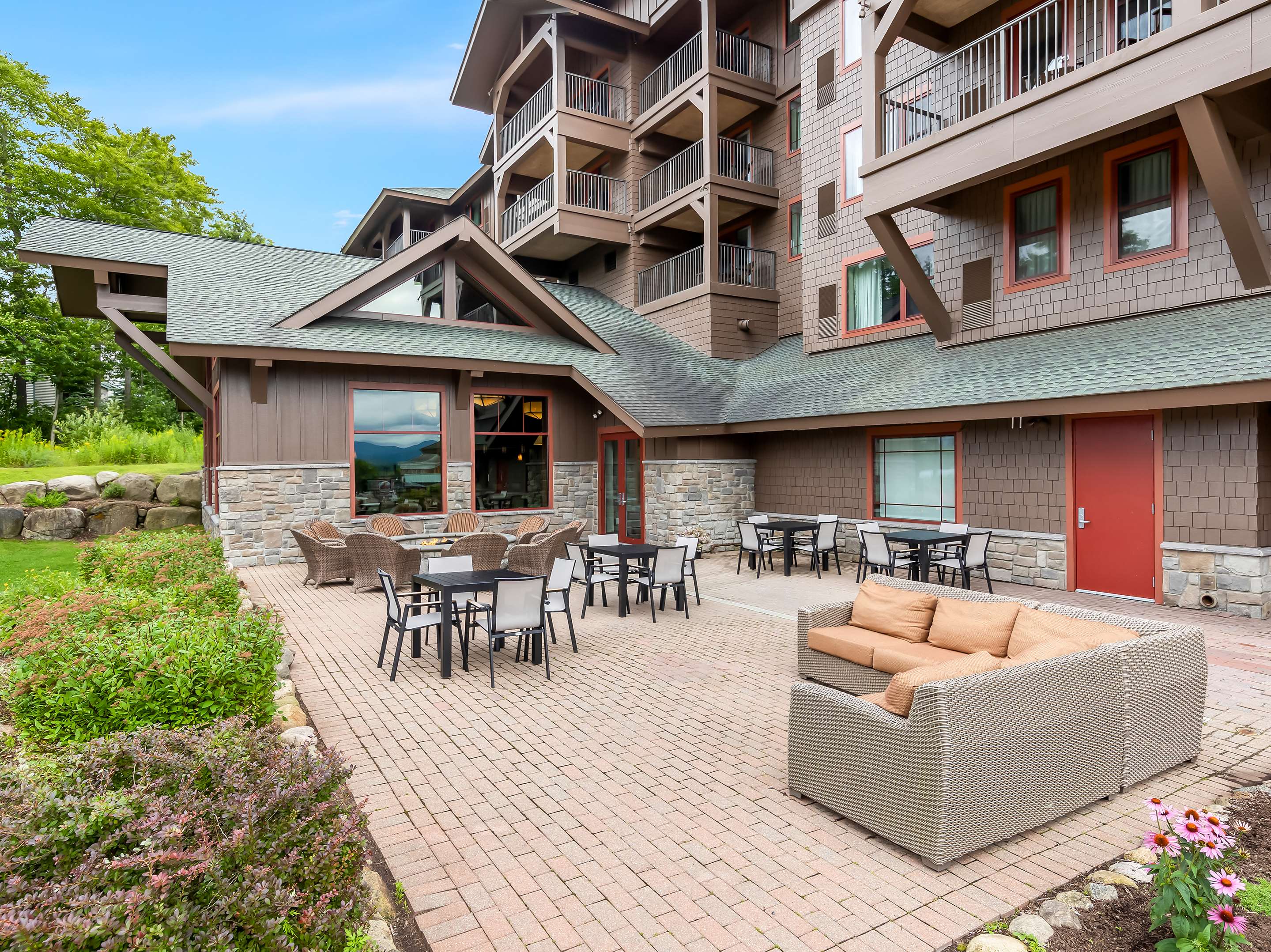 Exterior | Hampton Inn & Suites Lake Placid