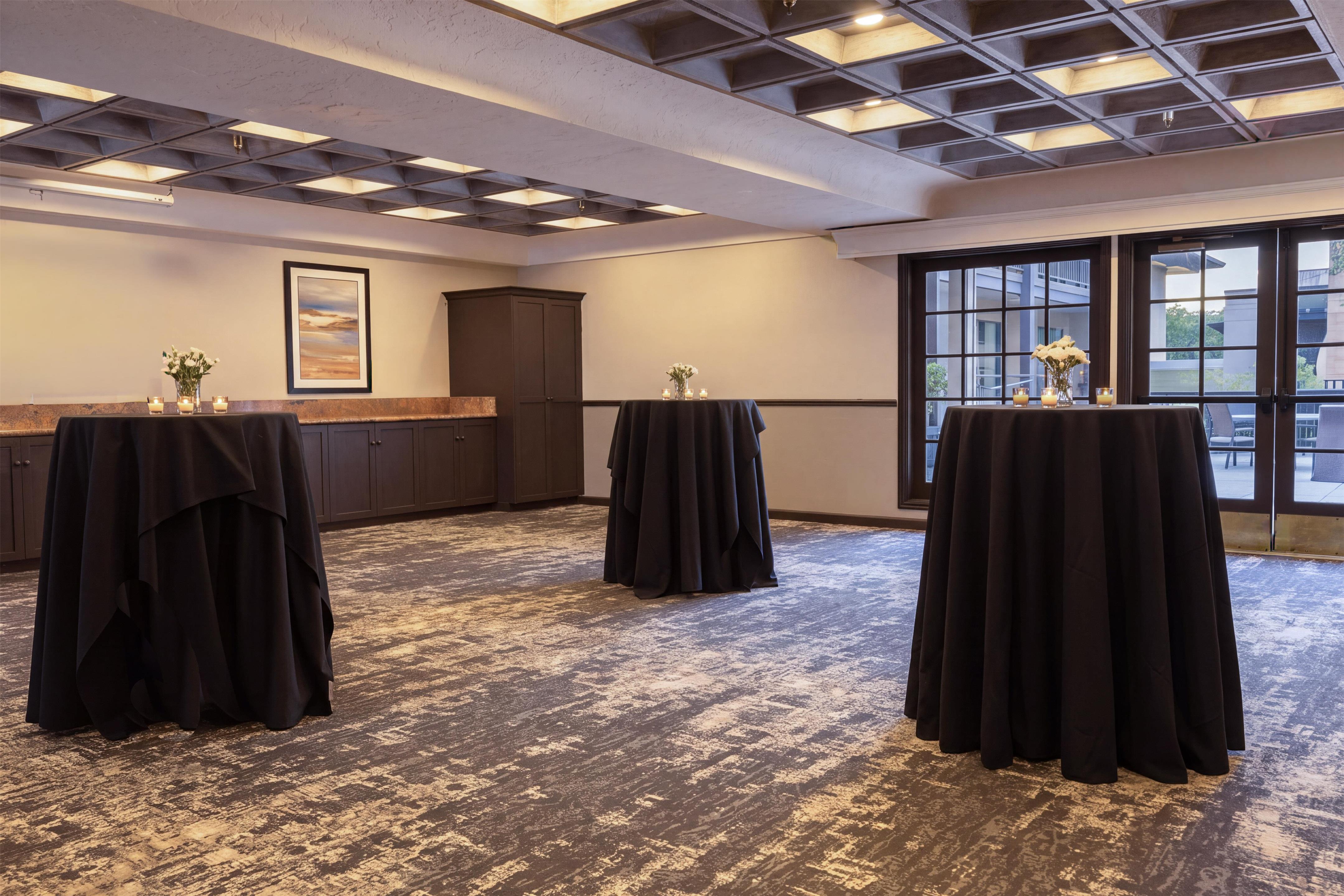 Meeting Room | Embassy Suites by Hilton Lompoc Central Coast