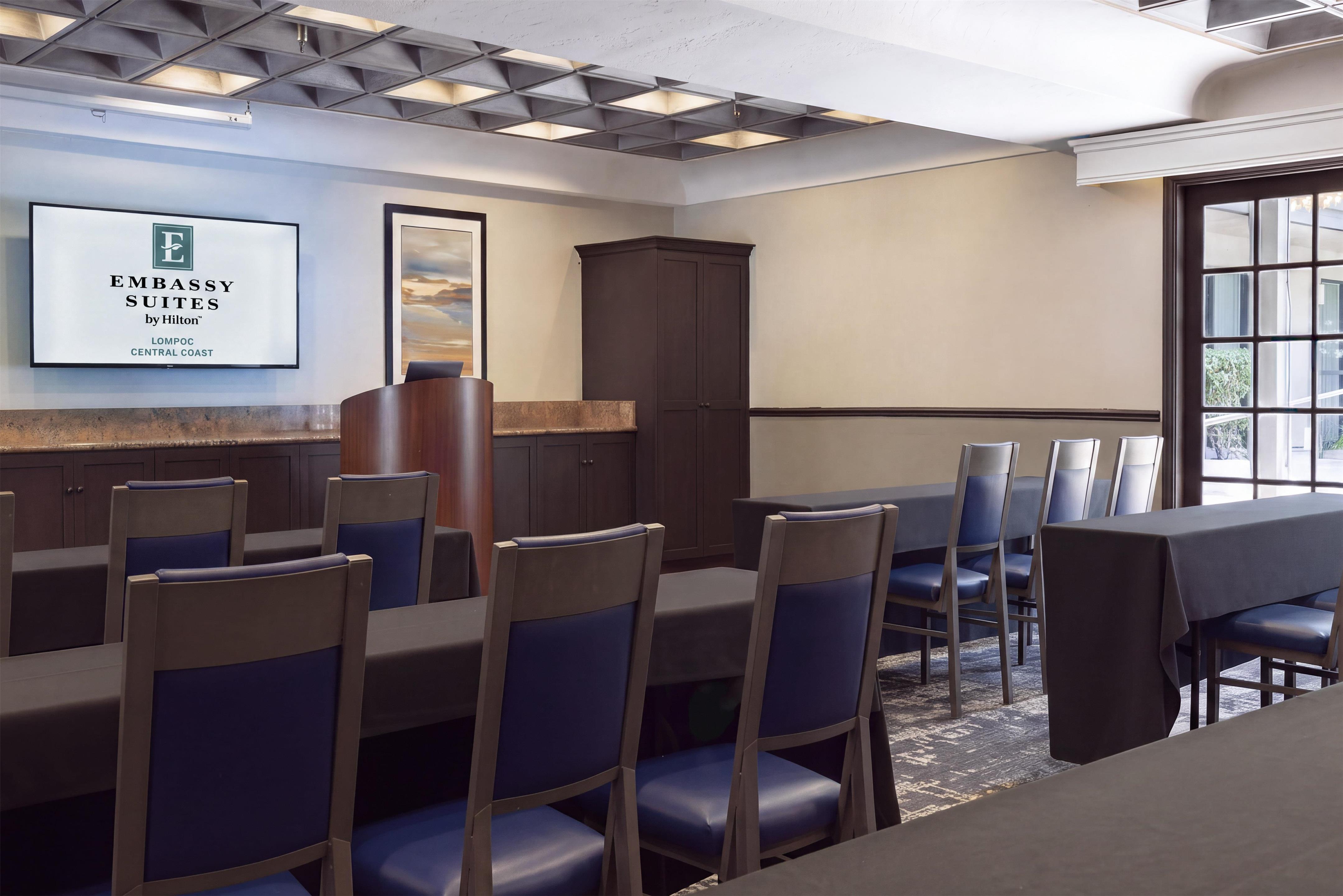 Meeting Room | Embassy Suites by Hilton Lompoc Central Coast