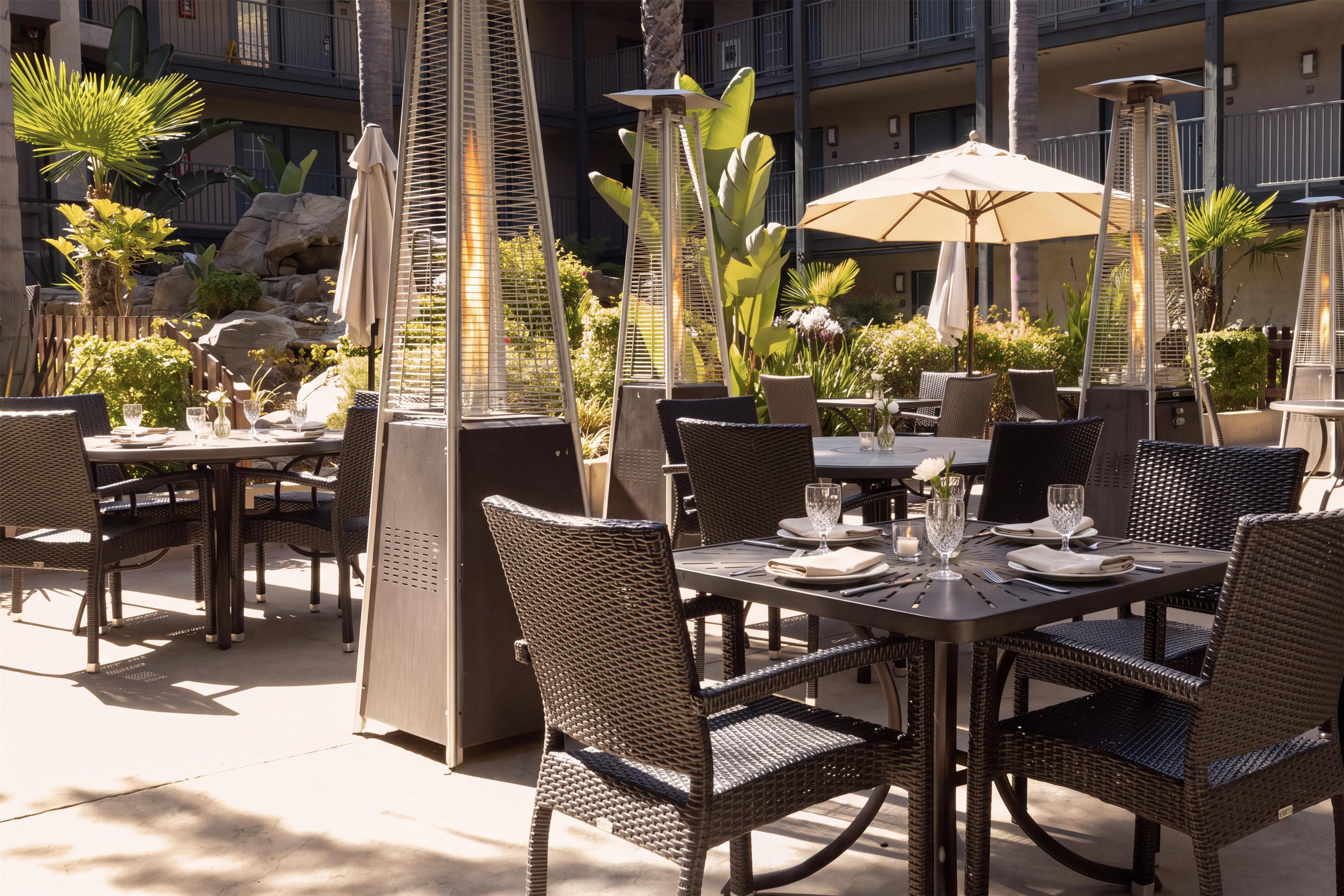 Restaurant | Embassy Suites by Hilton Lompoc Central Coast