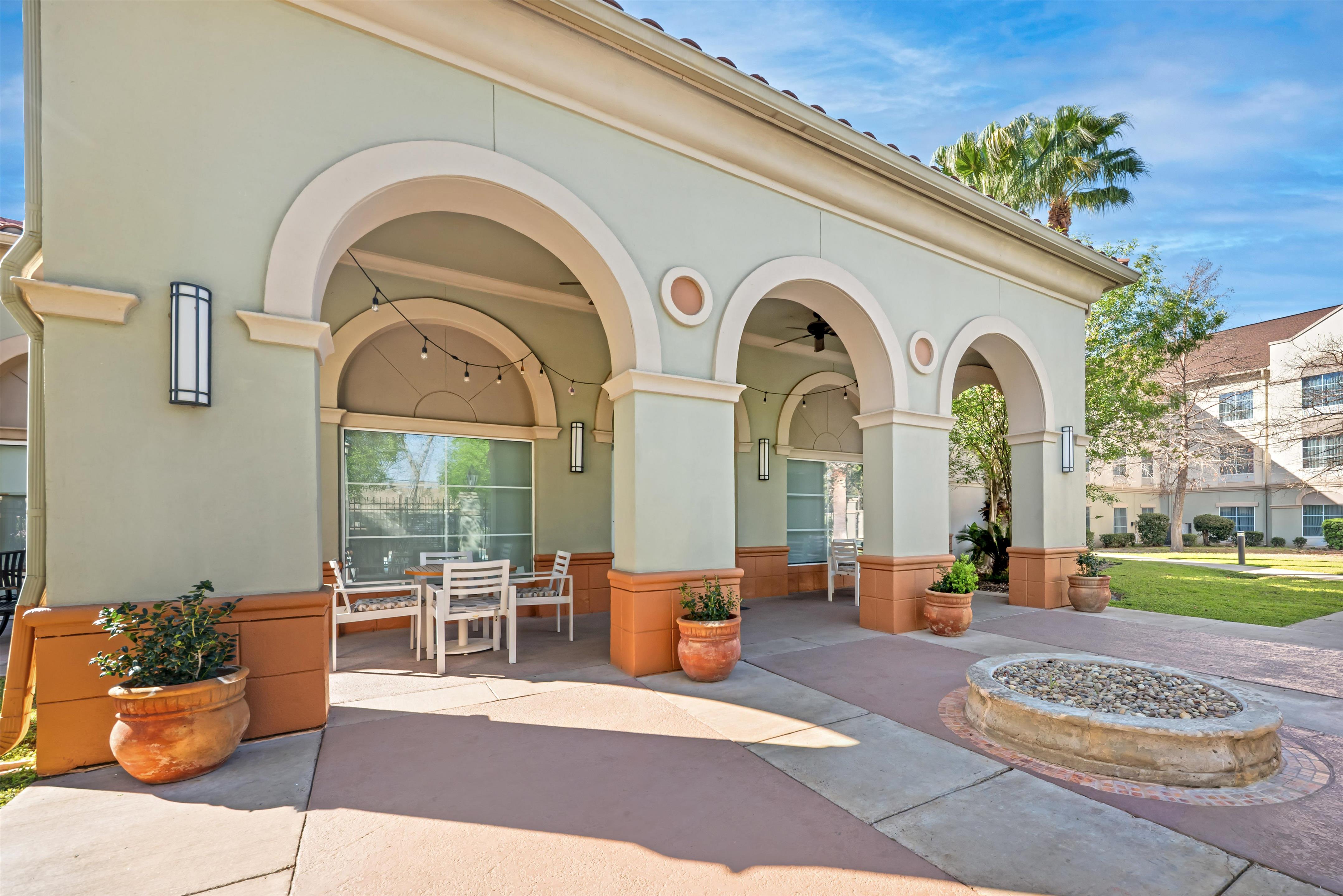 Exterior | Homewood Suites by Hilton Laredo at Mall del Norte